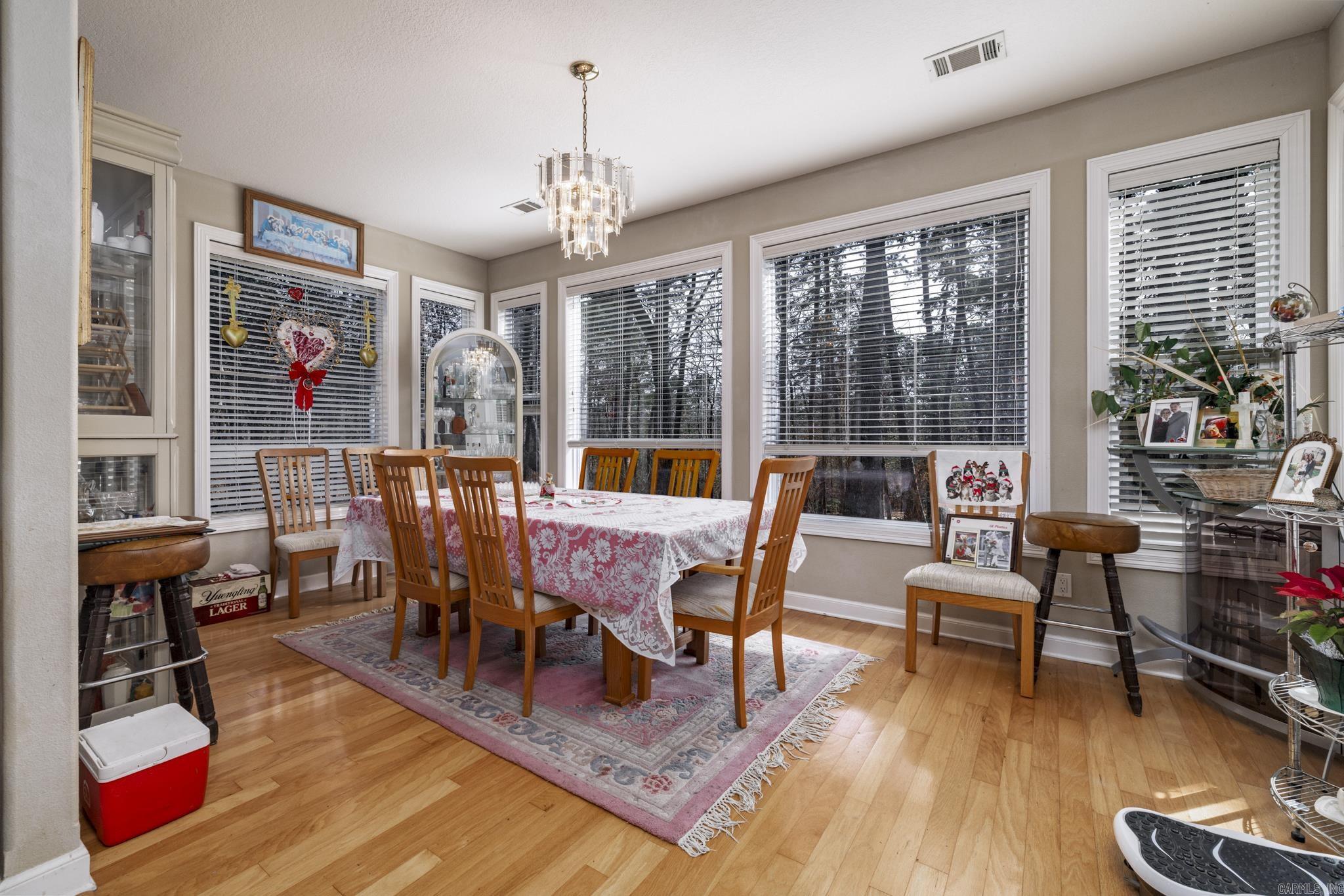 SALDANA - Residential