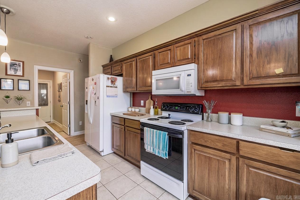 SALDANA - Residential