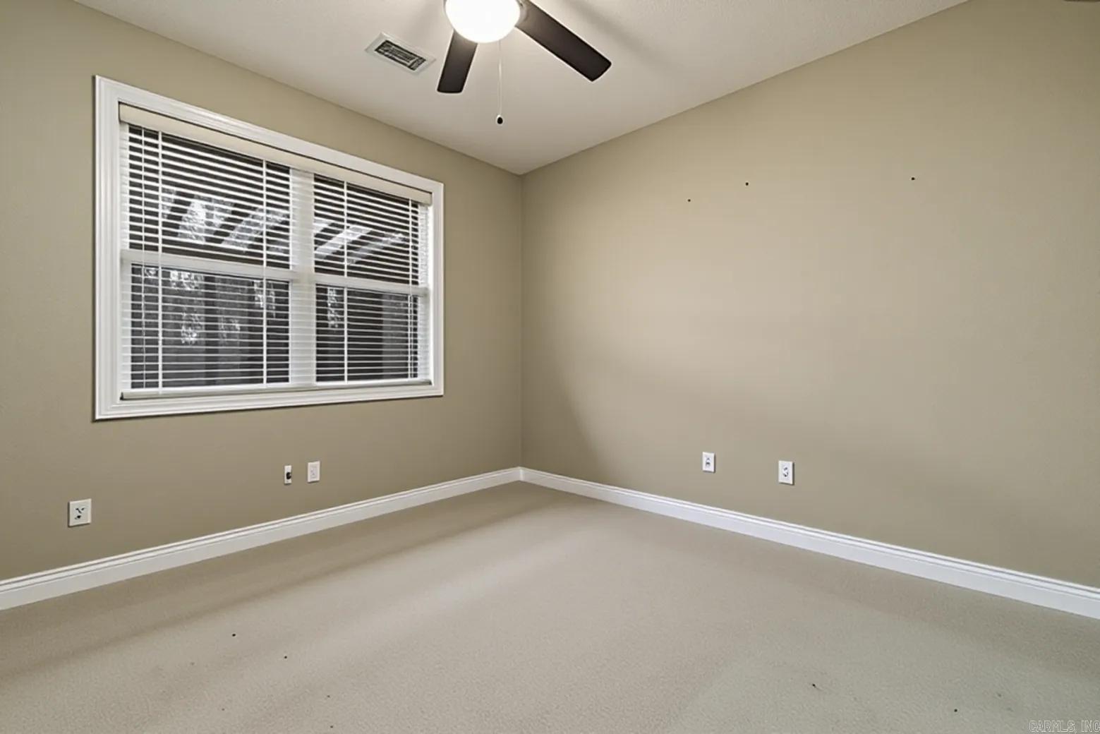 SALDANA - Residential