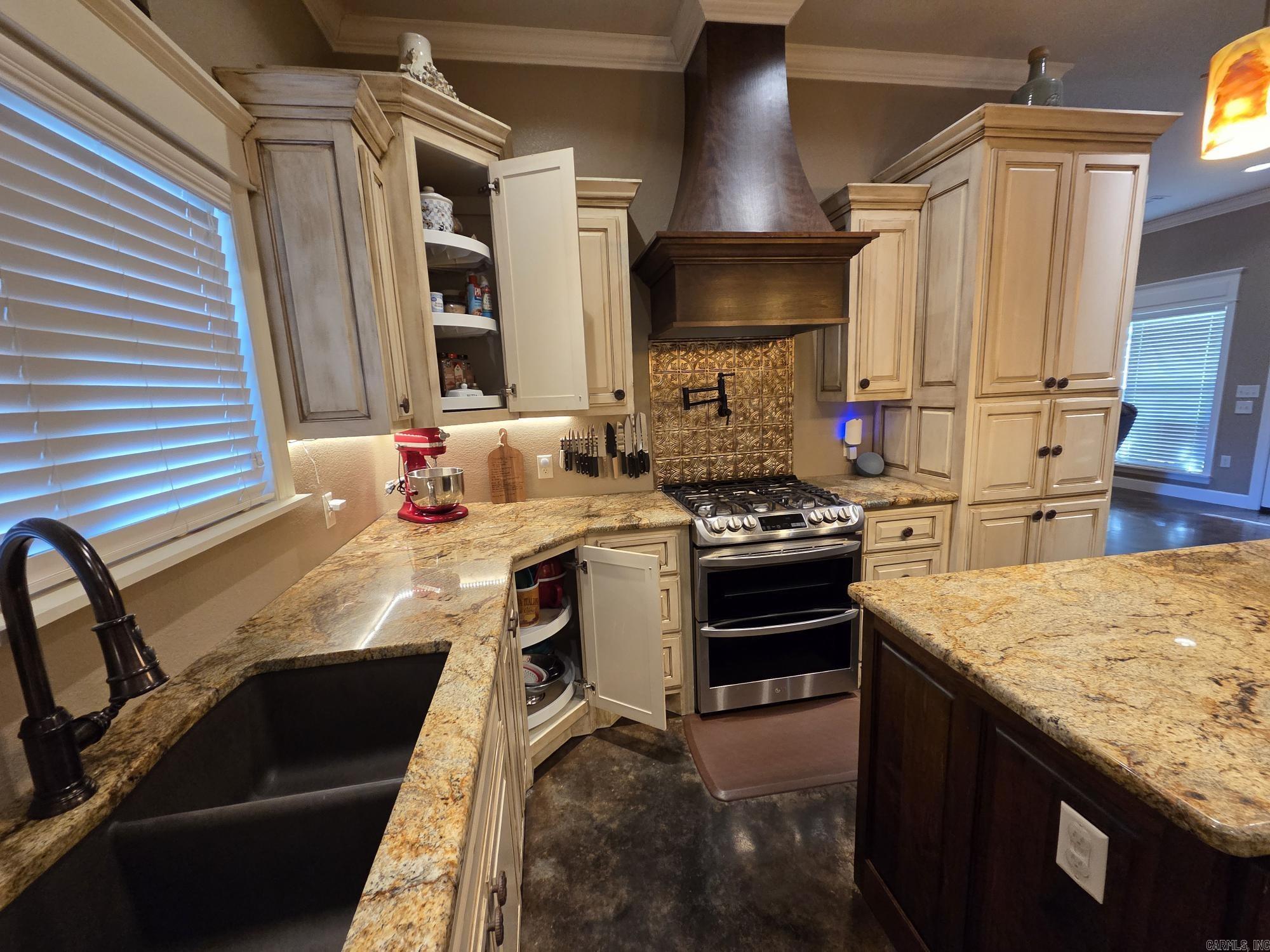 DIAMOND KEY ESTATES - Residential