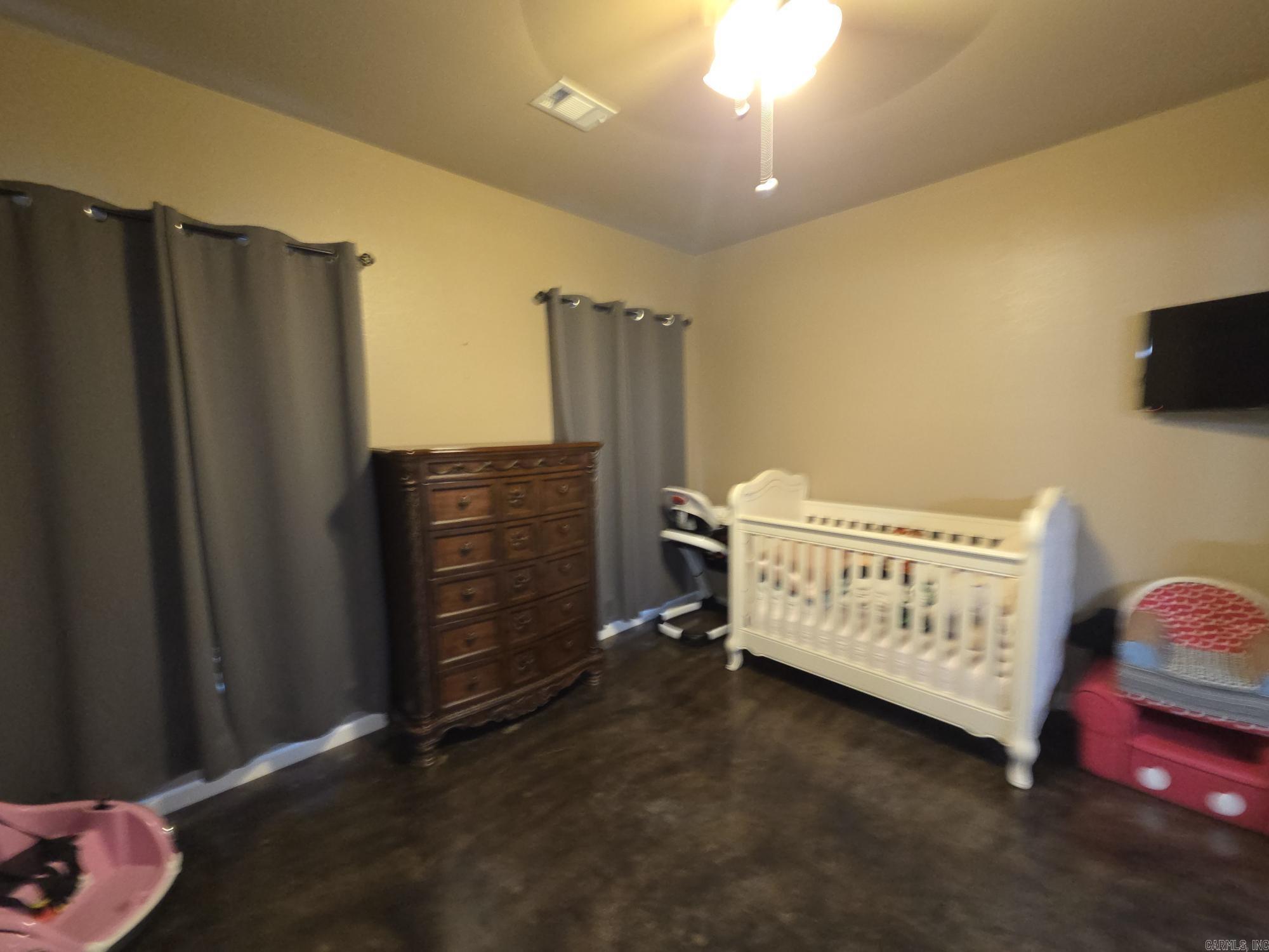 DIAMOND KEY ESTATES - Residential