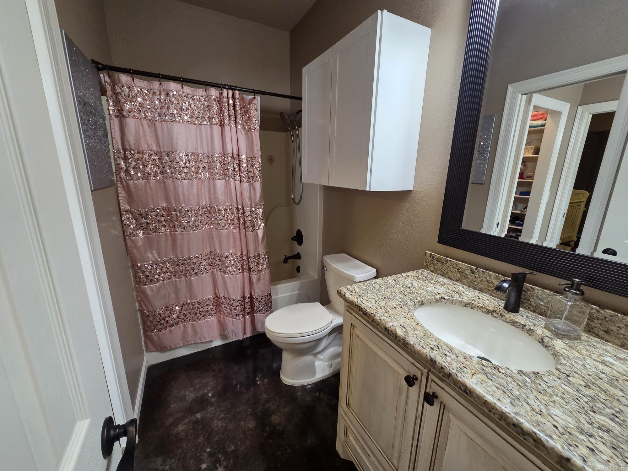 DIAMOND KEY ESTATES - Residential