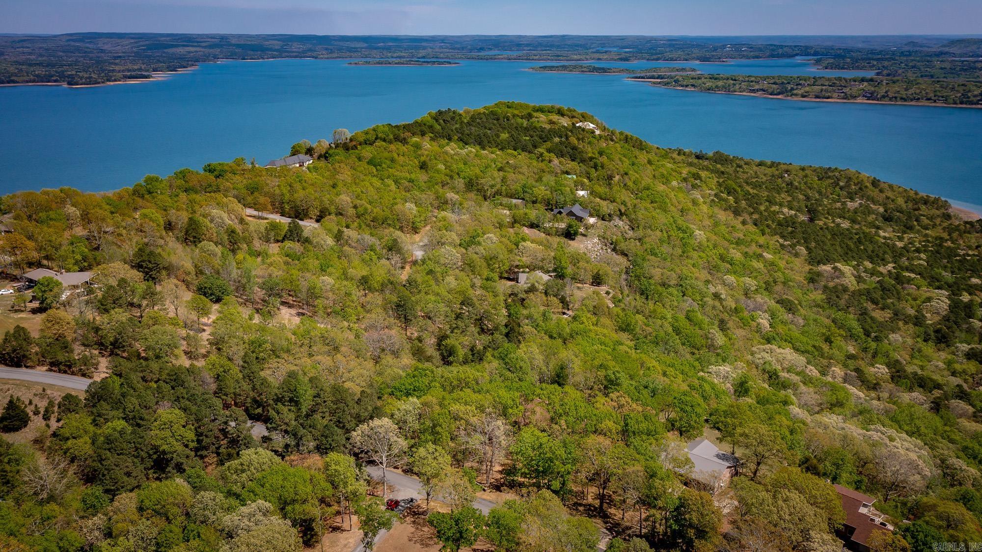 DIAMOND BLUFF ESTATES EAST - Residential