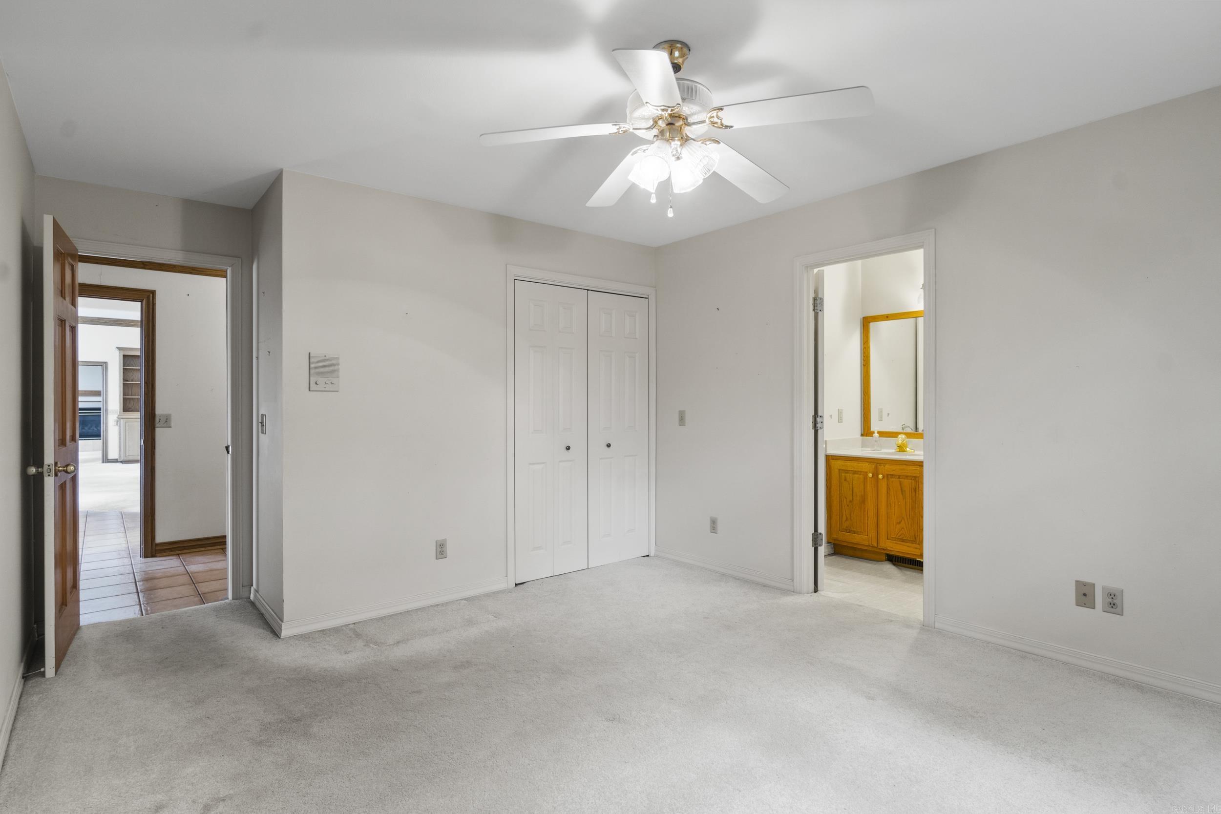 DIAMOND BLUFF ESTATES EAST - Residential