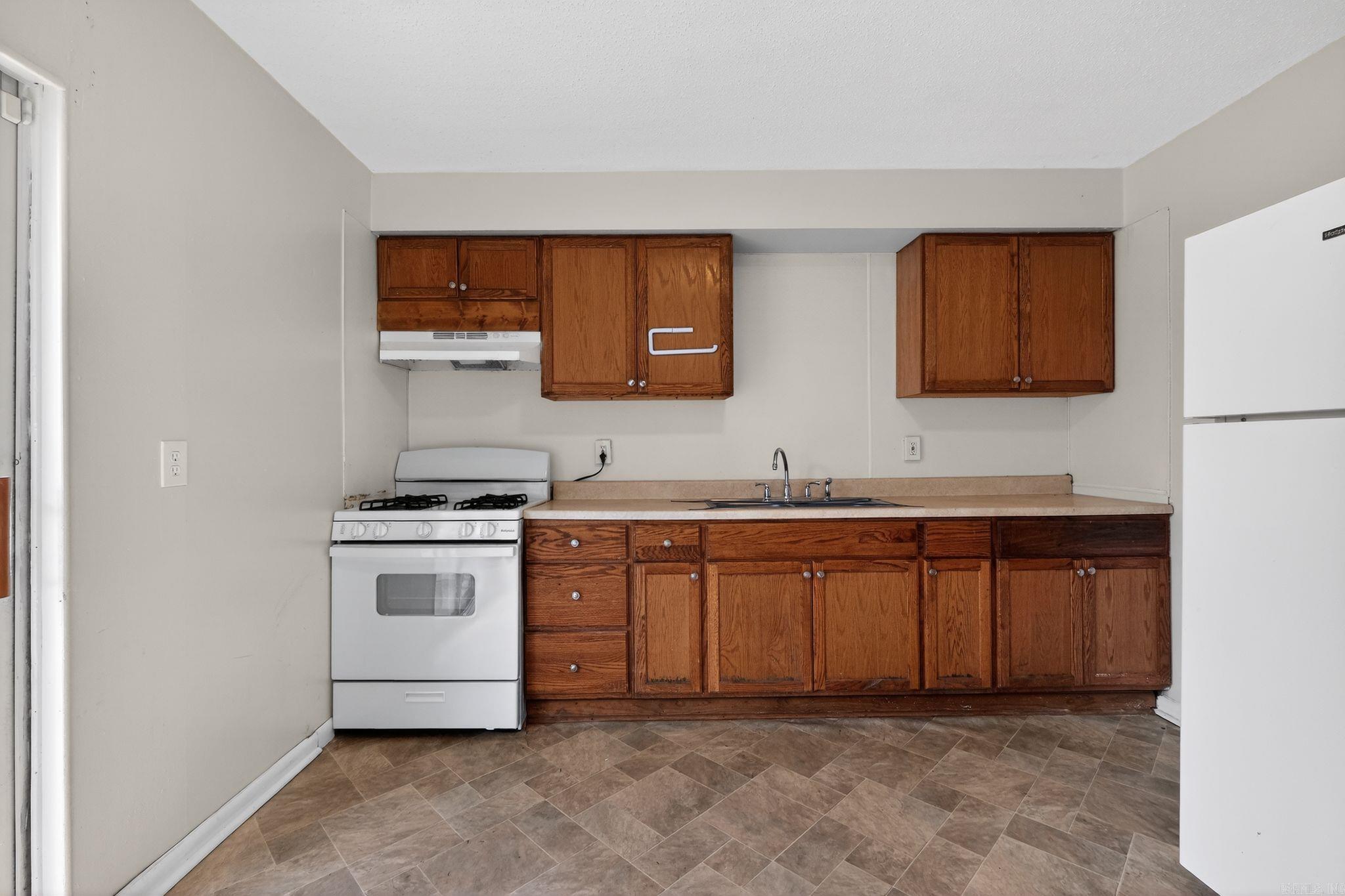 MERRIVALE ADDN - Residential