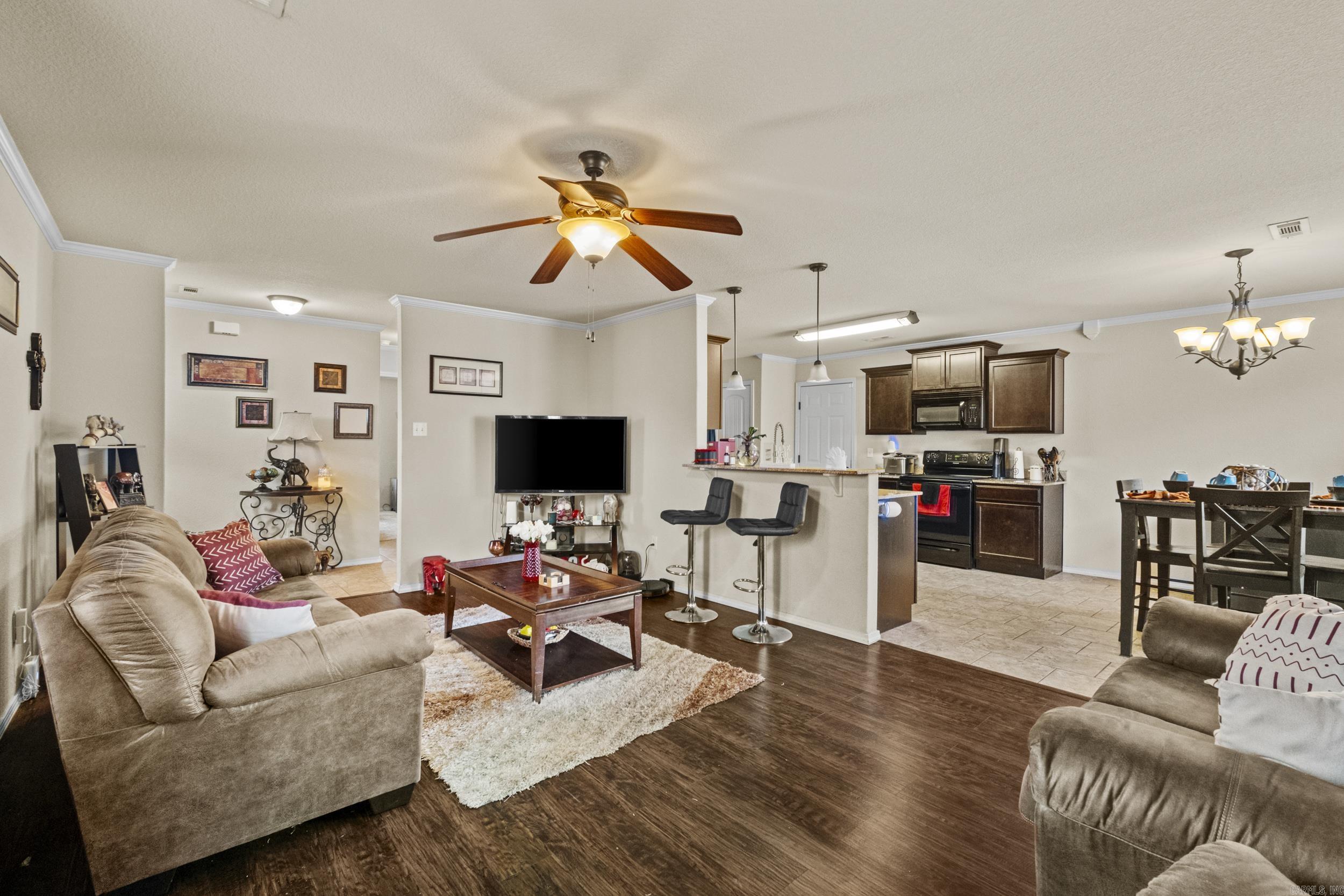 TRAMMEL GARDENS - Residential