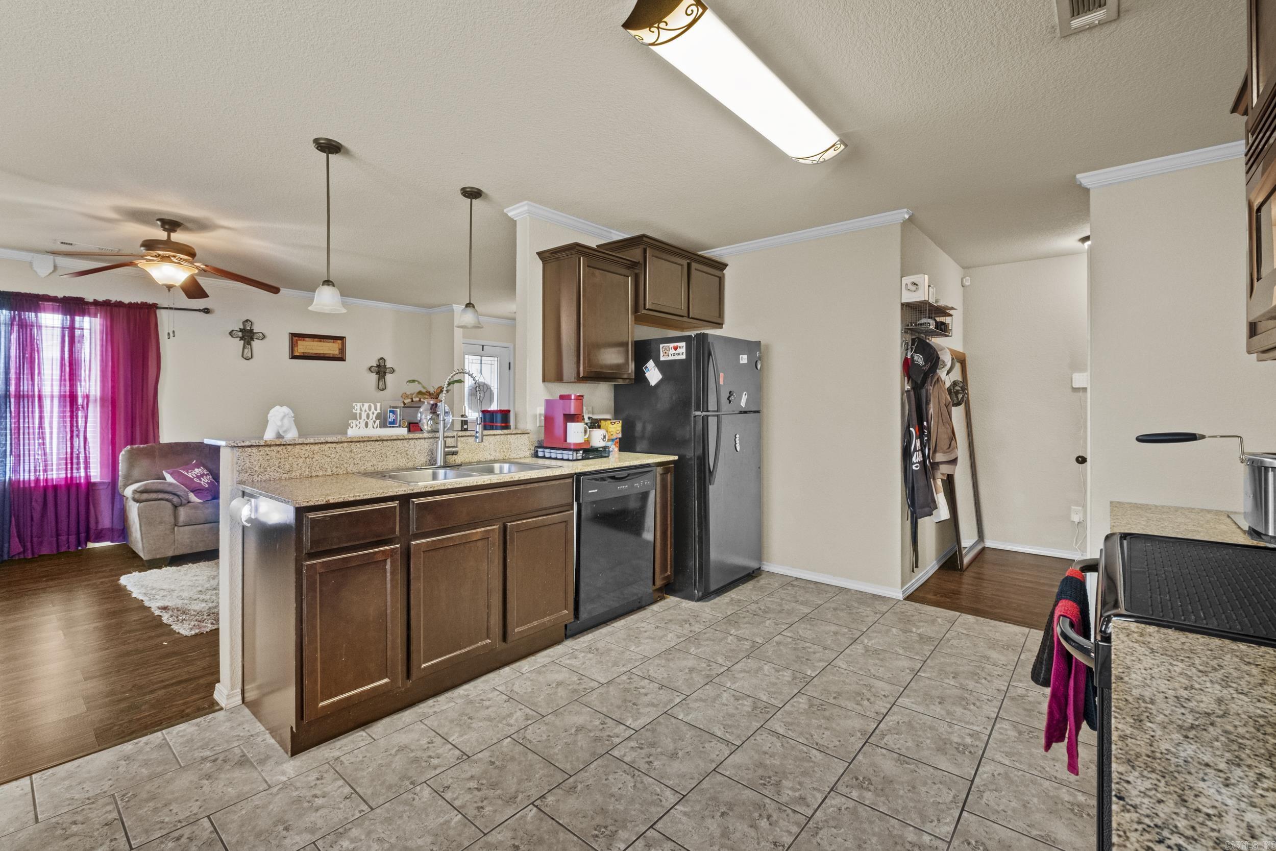 TRAMMEL GARDENS - Residential