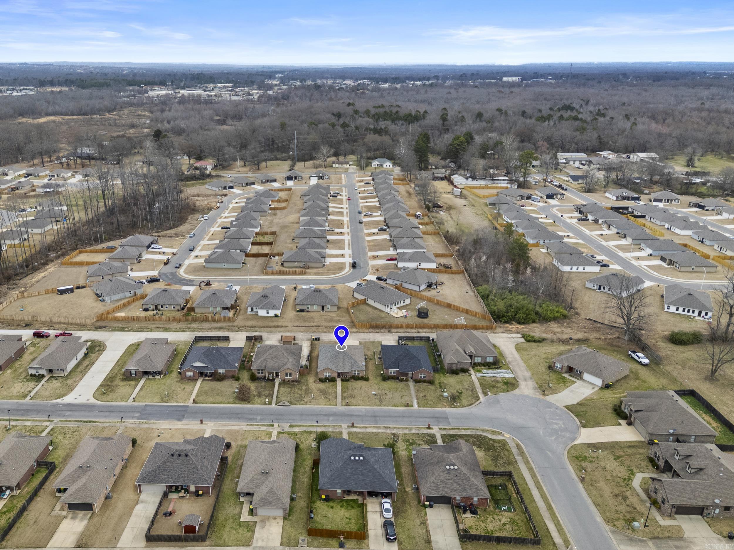 TRAMMEL GARDENS - Residential