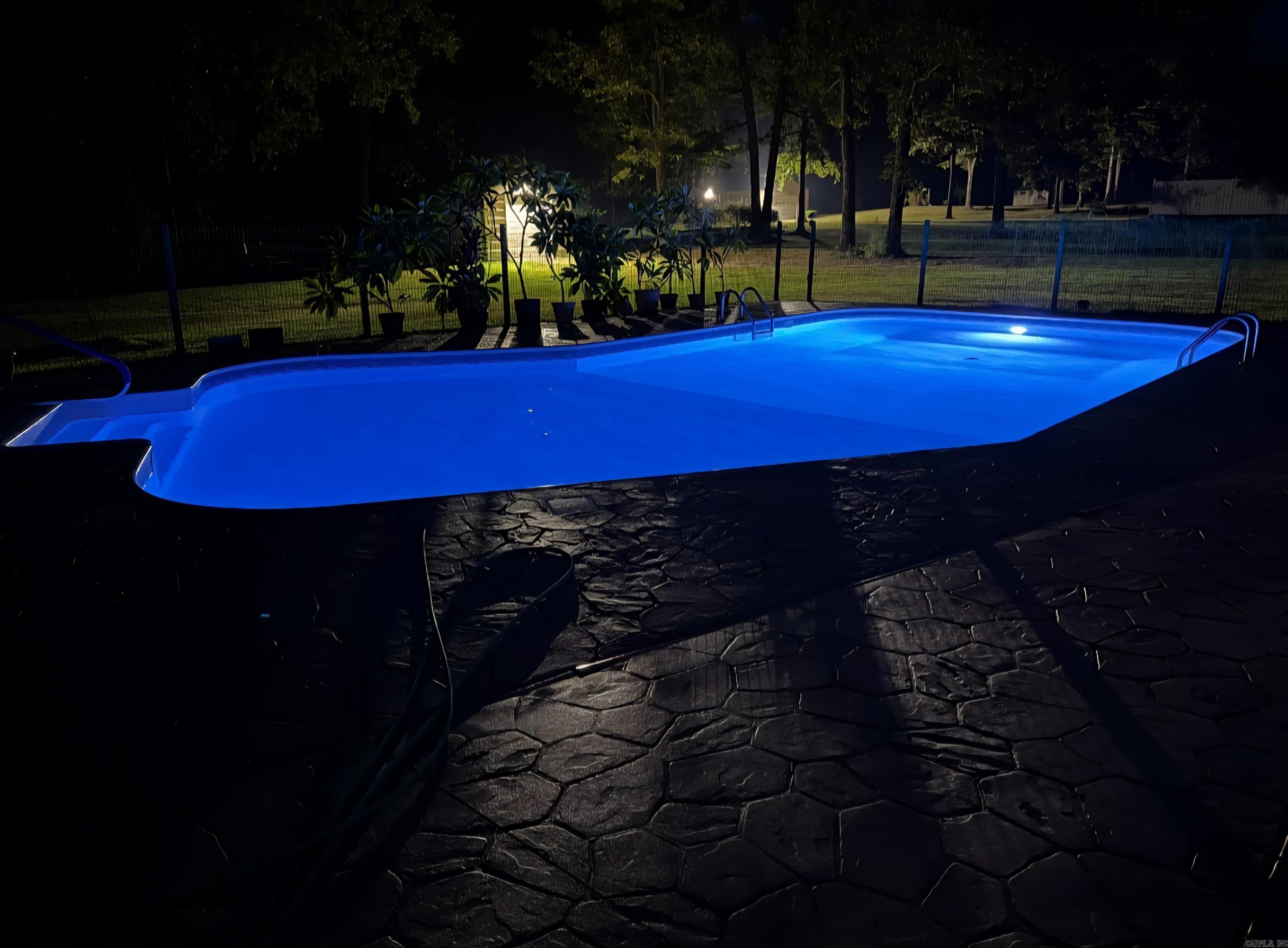 TWELVE OAKS ADD - Residential