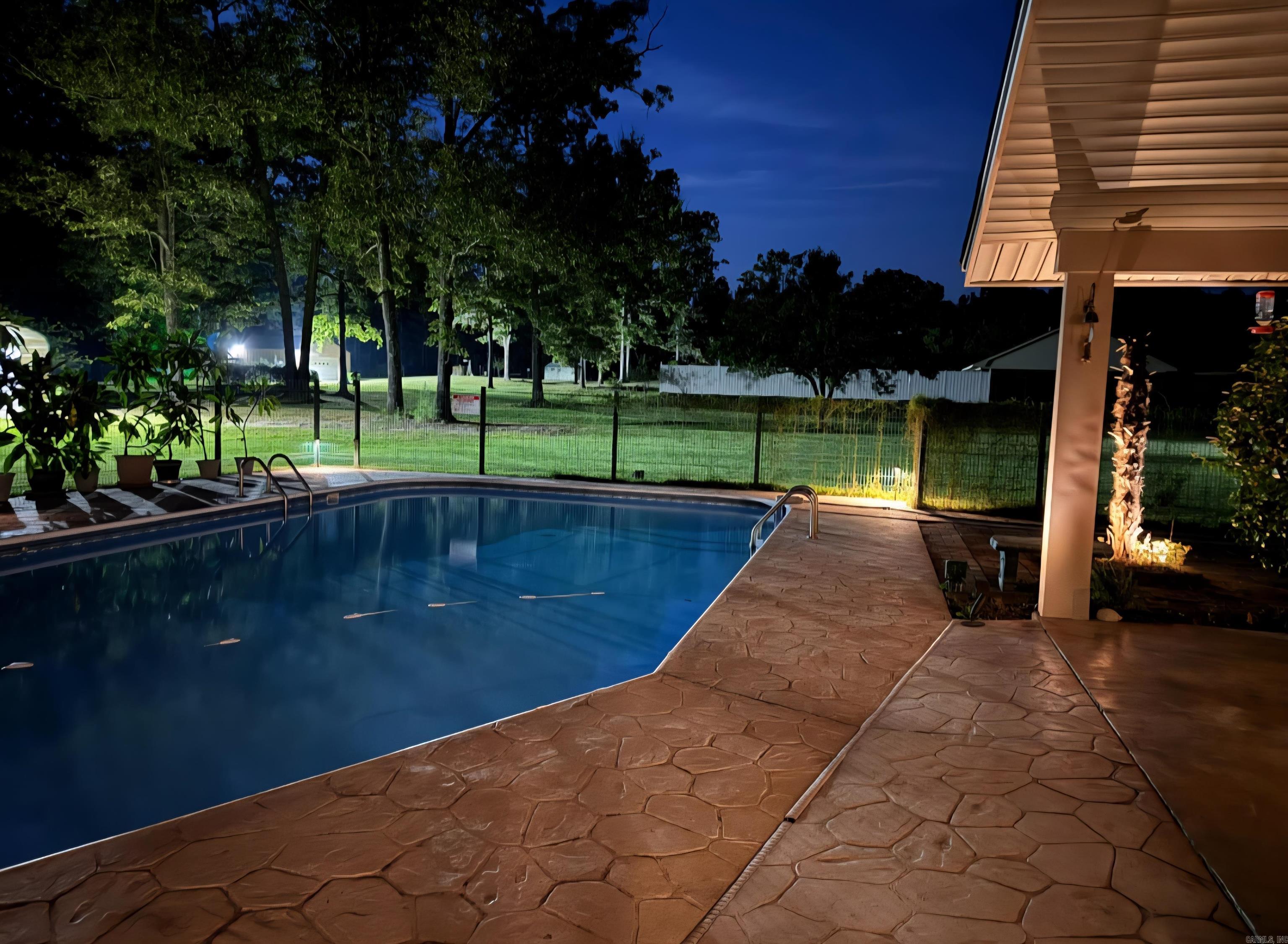 TWELVE OAKS ADD - Residential