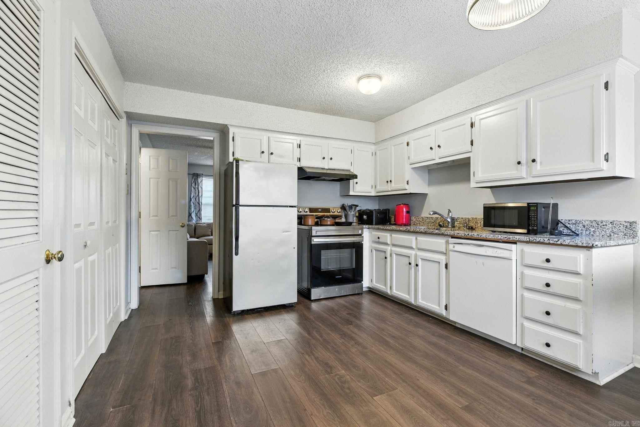 Reservoir Townhouse - Residential Income