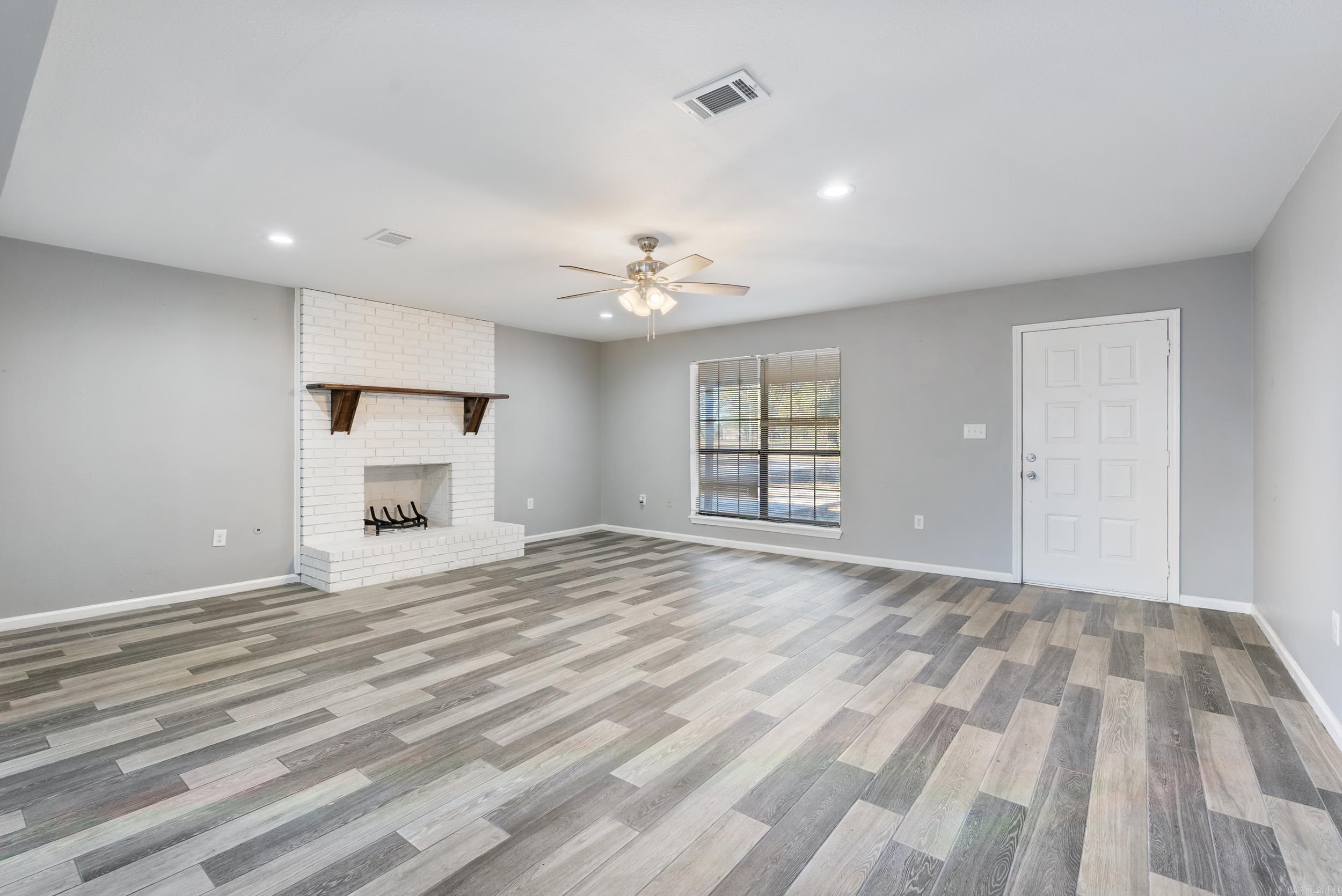 HARLAN PARK - Residential
