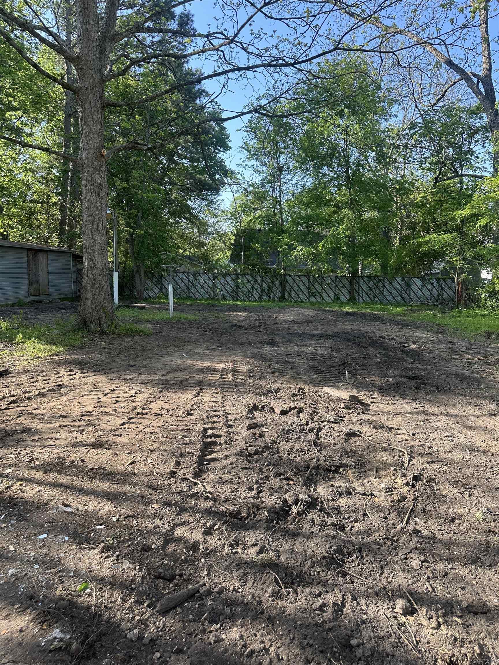 LUND & HILL (ORIGINAL TOWN) - Residential