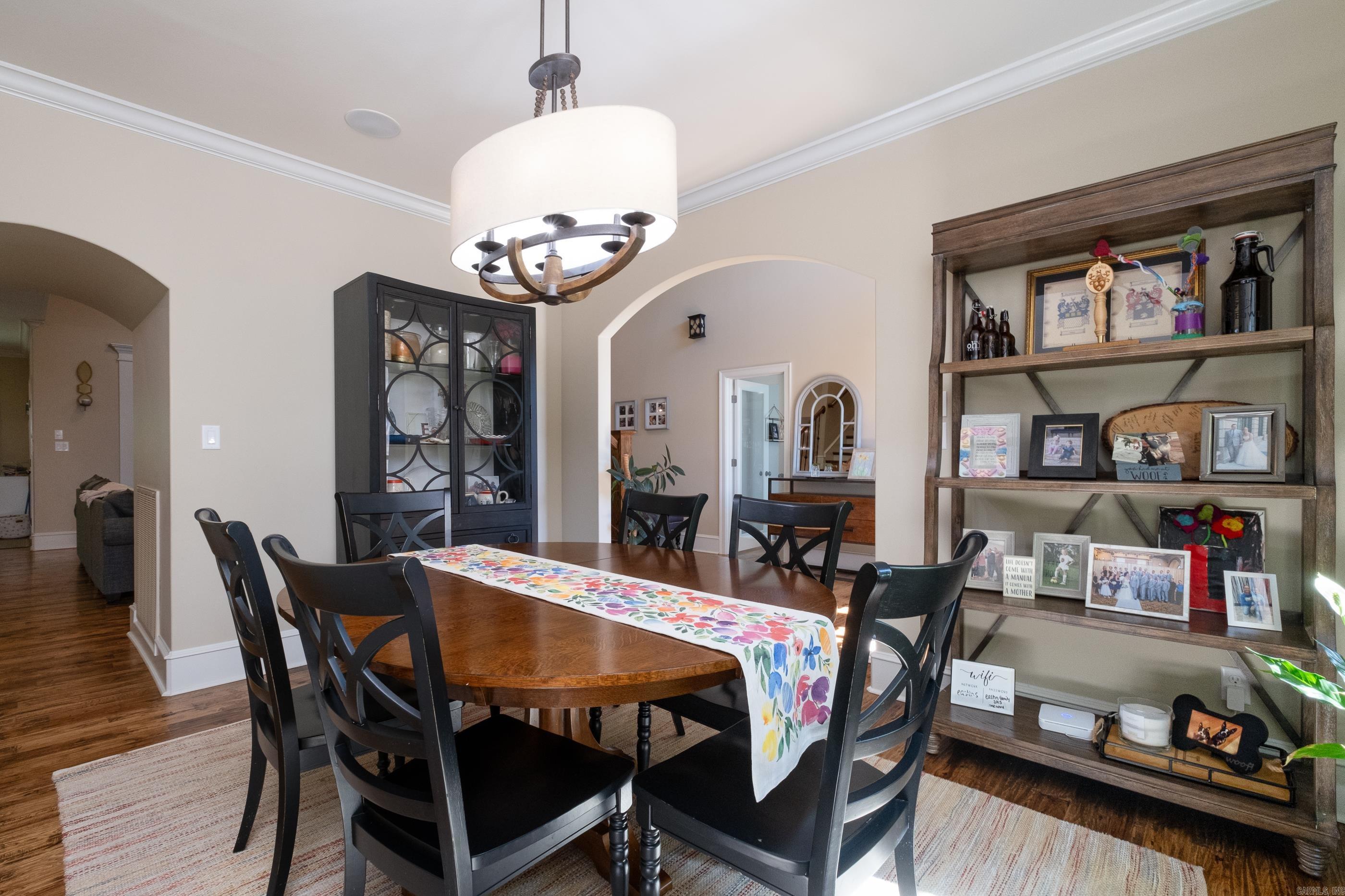 WOODLANDS EDGE - Residential