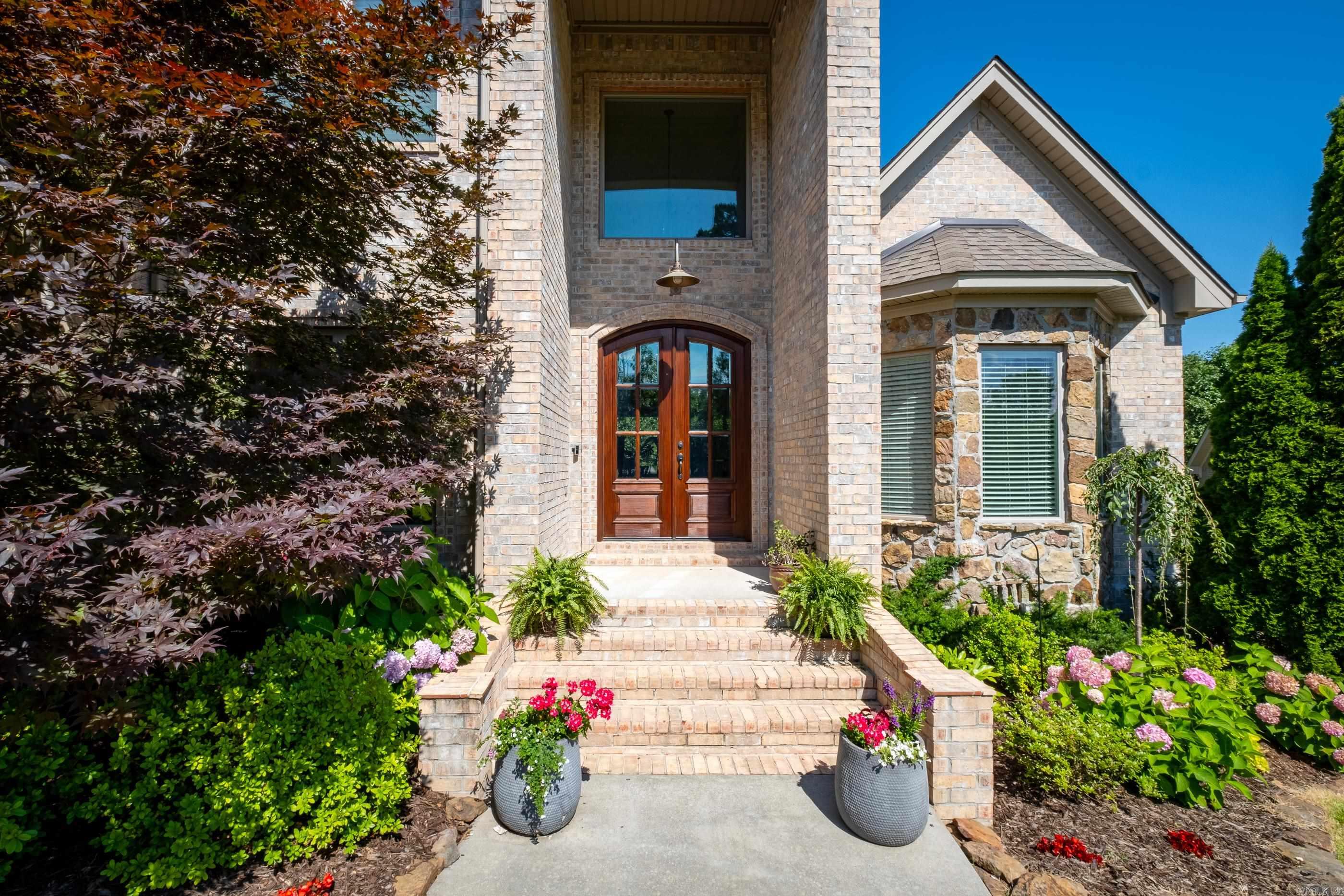 WOODLANDS EDGE - Residential