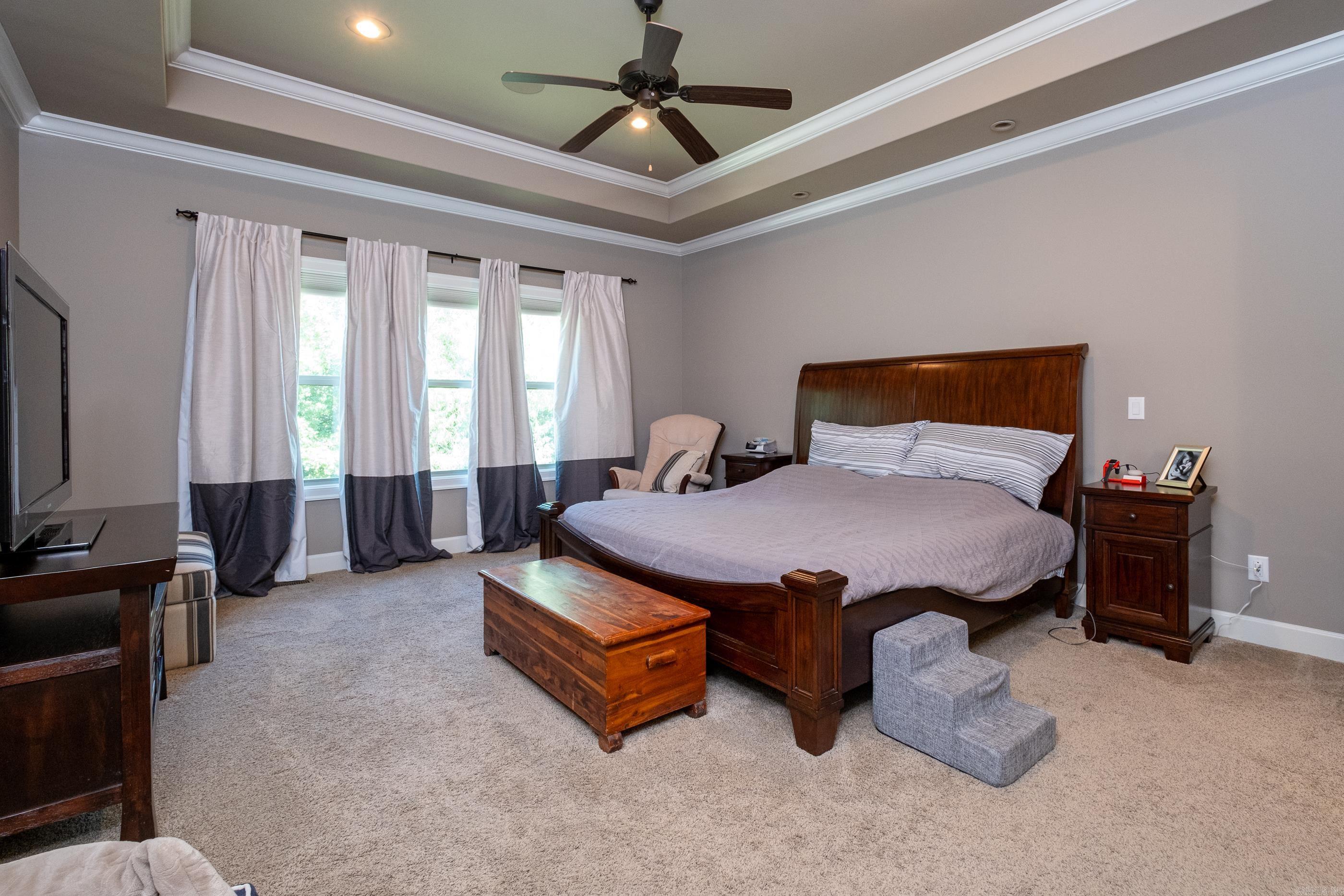 WOODLANDS EDGE - Residential
