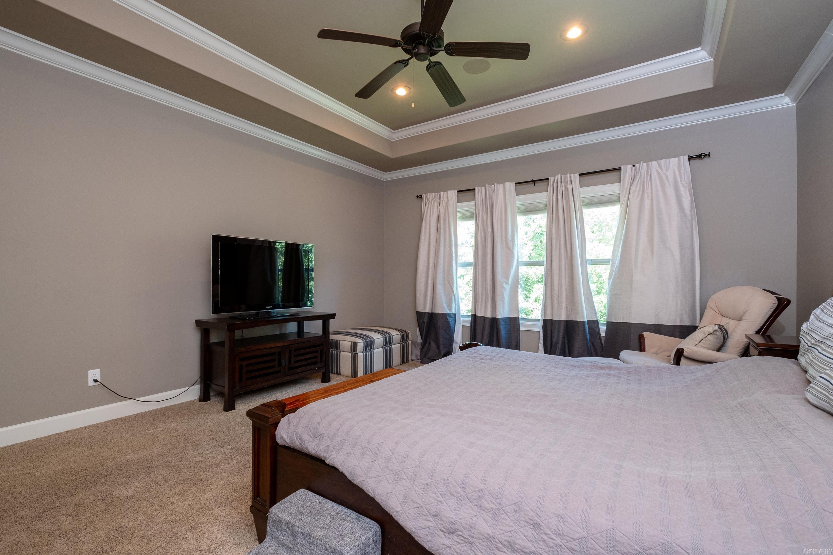 WOODLANDS EDGE - Residential