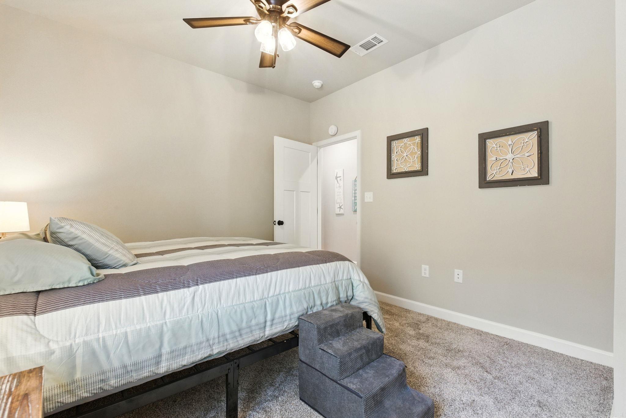 Oak Creek Village - Residential