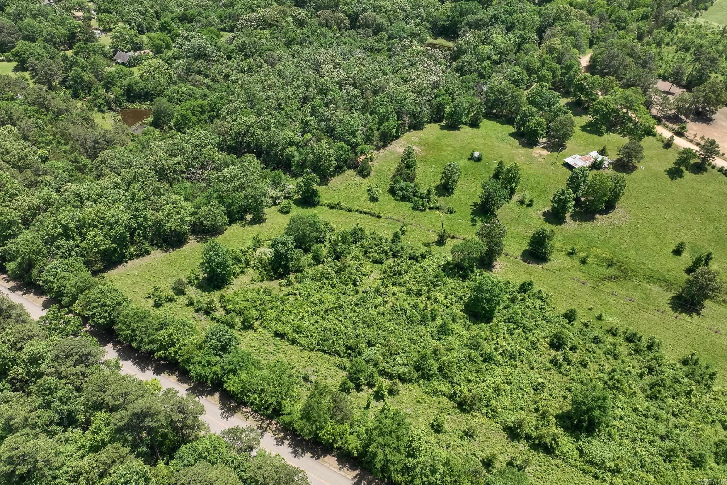 De Queen Lake - Land