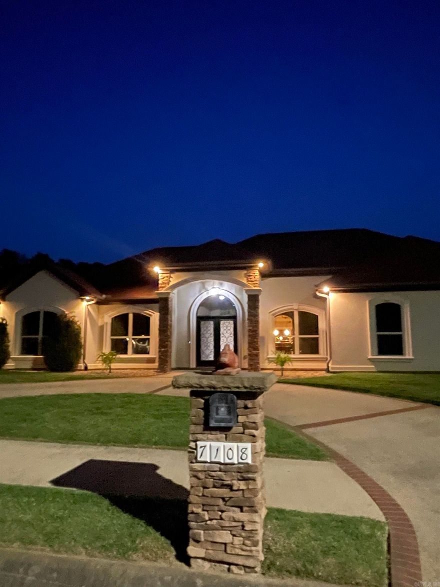 Super convenient location in Sherwood, Arkansas. 5 minutes to downtown Little Rock. Beautiful Mediterranean style home for sale built in 2013. 3-bedroom, 2 full bath, formal dining with an office on corner lot with extra circle front drive. Fully fenced, pergola, and outbuilding. Fresh paint and new LVP flooring throughout.