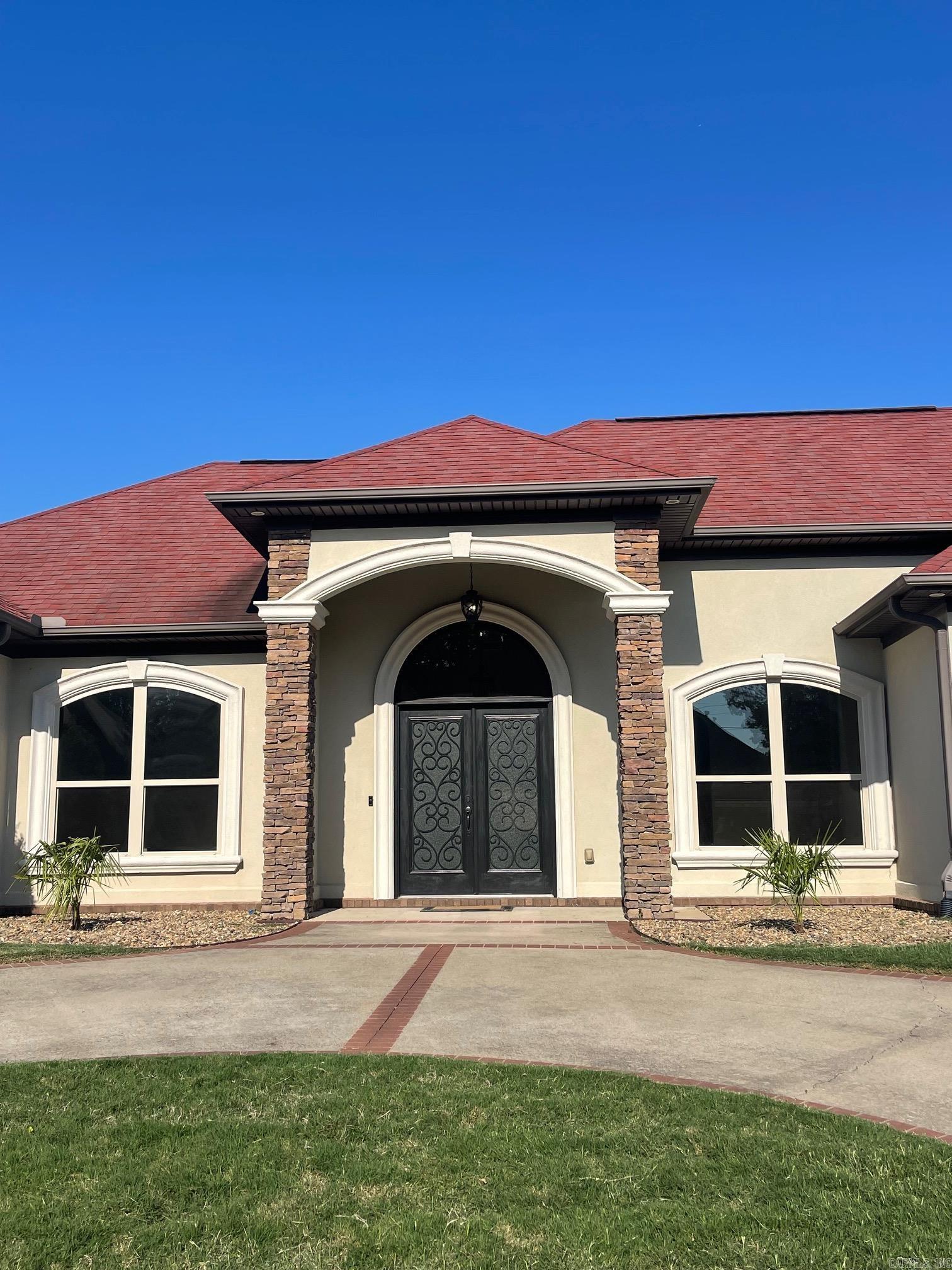 EDGEWATER ADDN - Residential