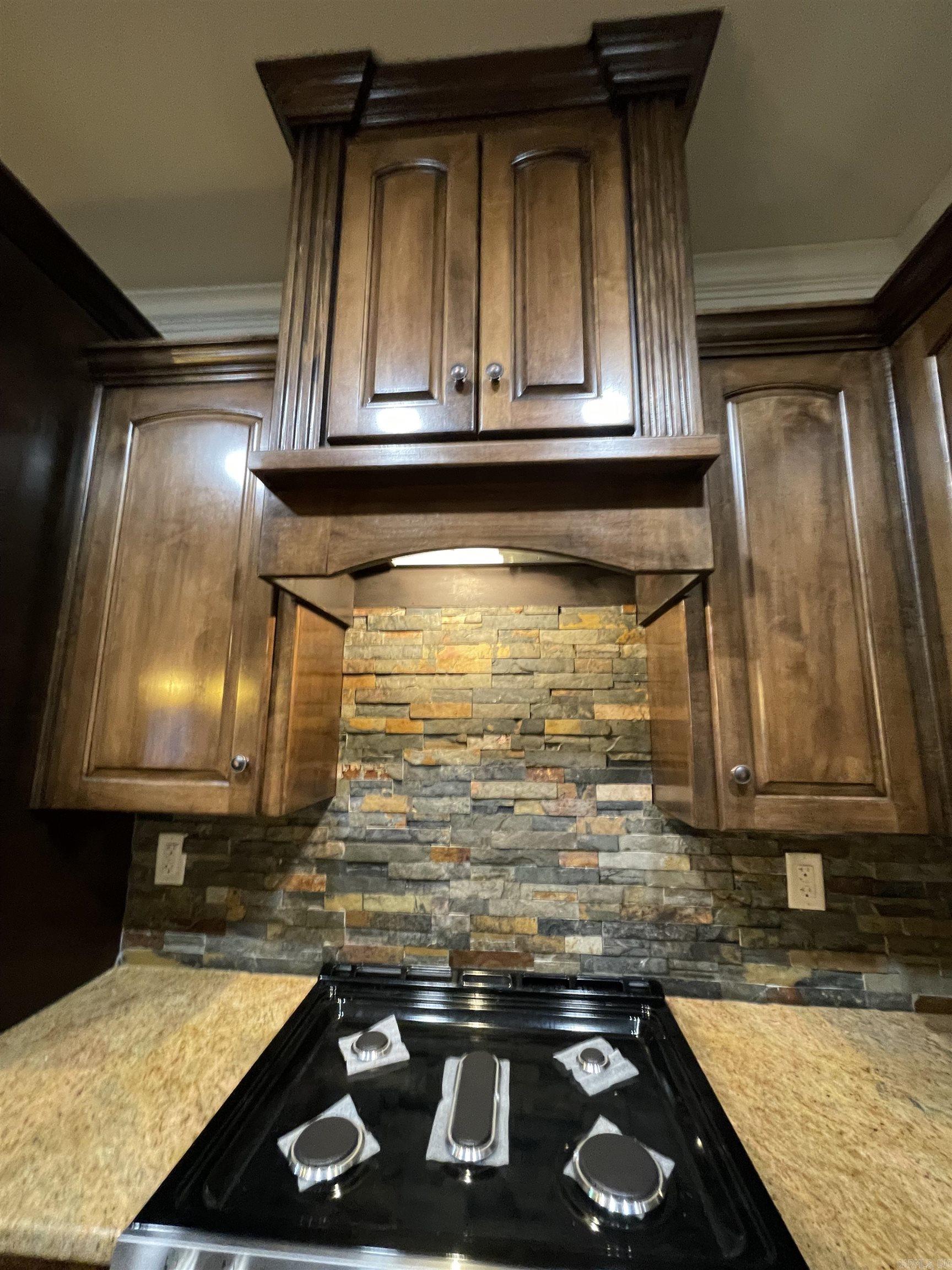 EDGEWATER ADDN - Residential