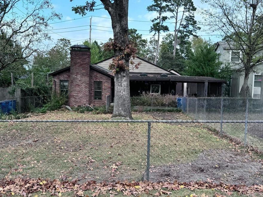 Sitting in the heart of Cammack Village, this charming home is within walking distance to Cammack Village amenities such as Baker Park and the community pool. This home could also be ideal for investors or builders too! Selling As-Is