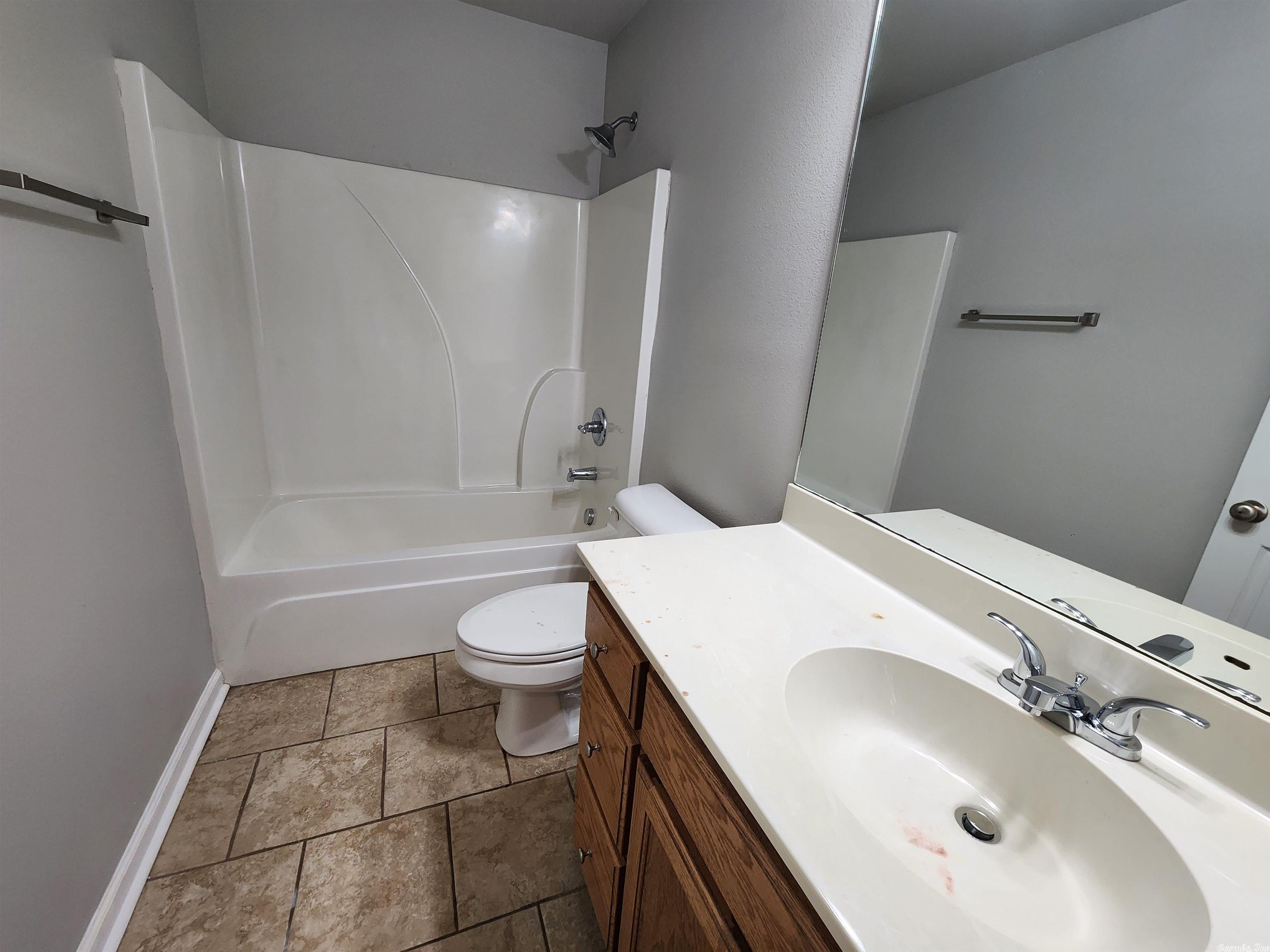 Terrace Hill Courts - Residential Lease