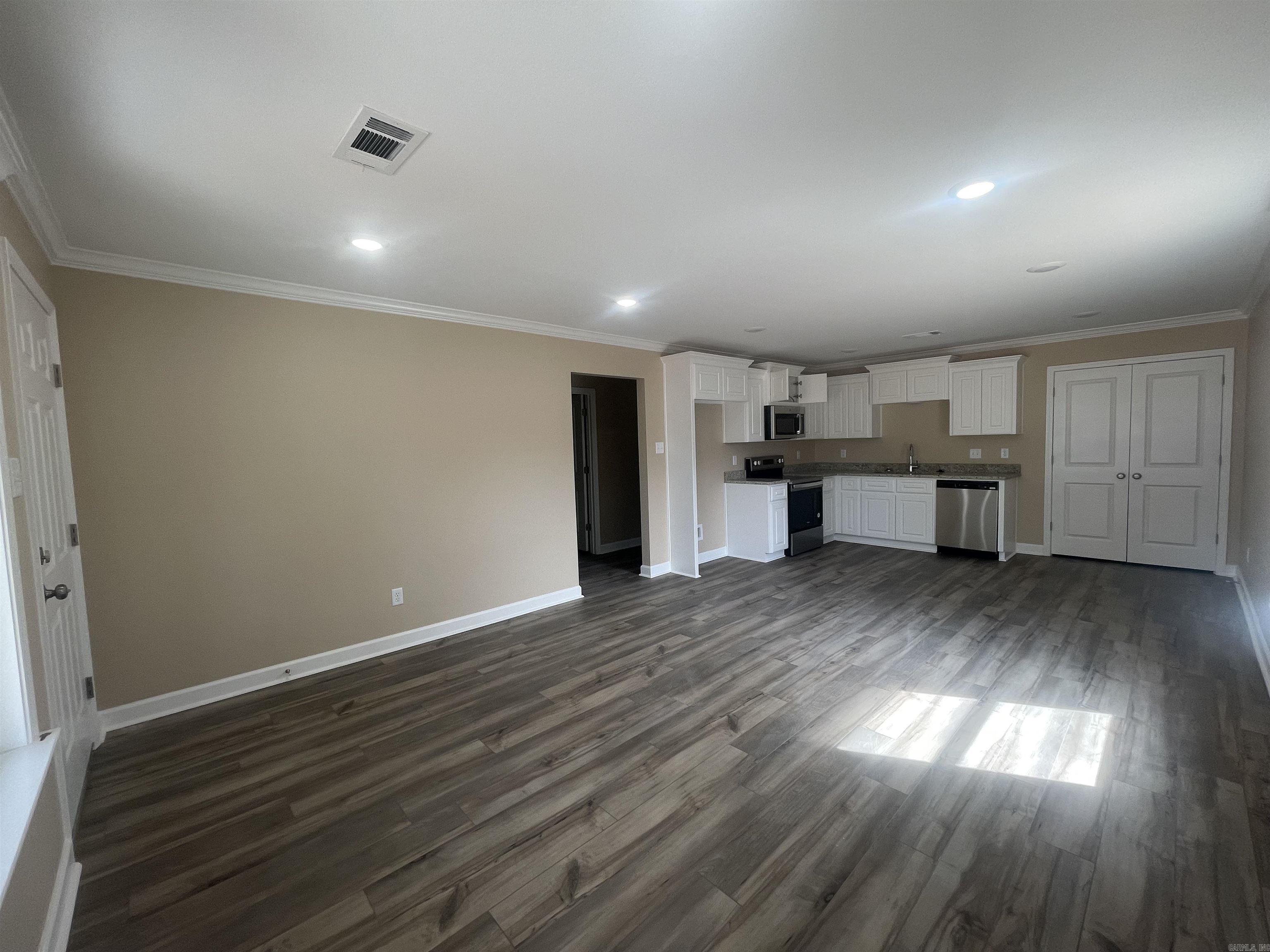 Spanish Grant #6 - Residential