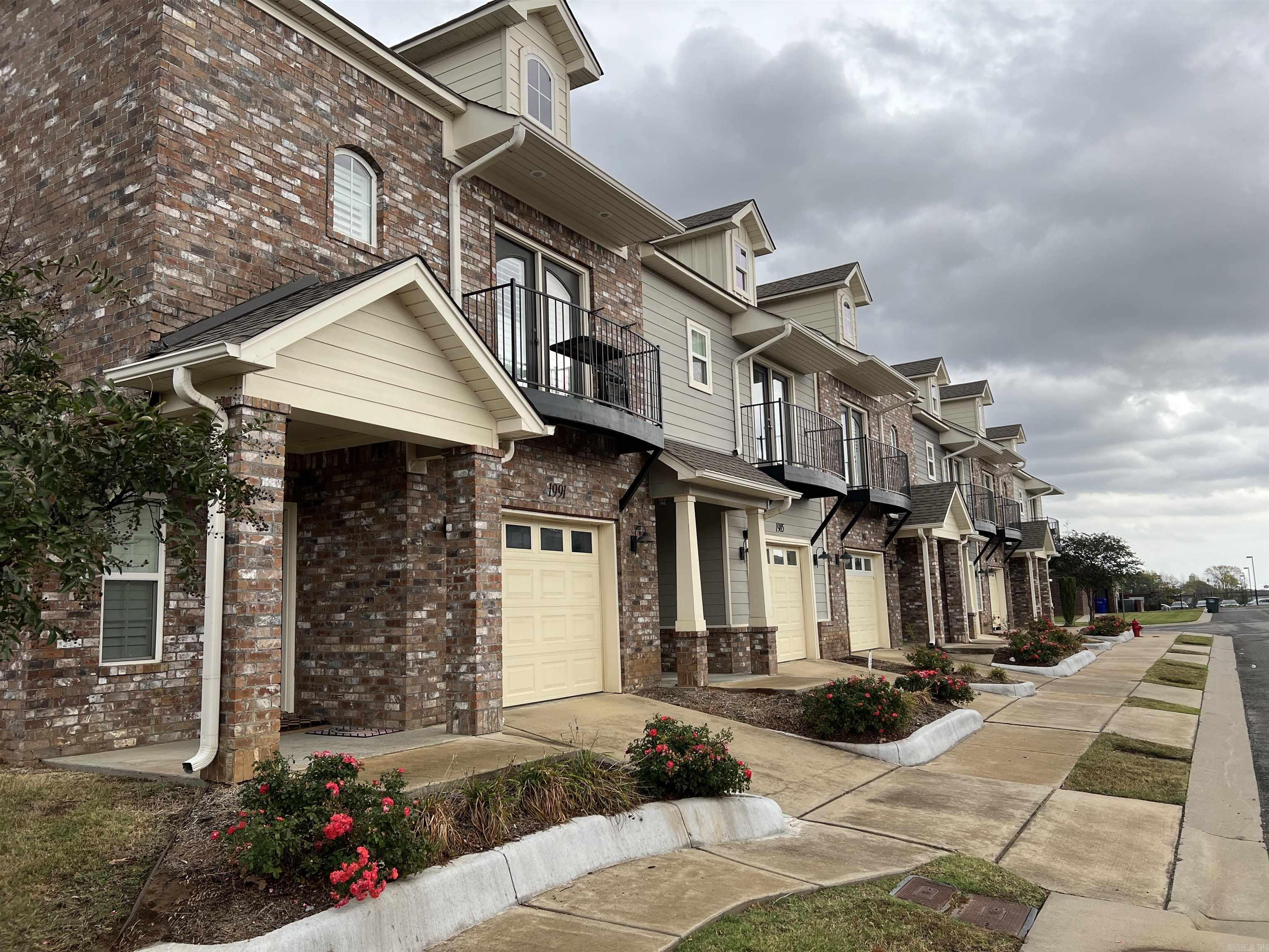 Cambridge - Residential Income