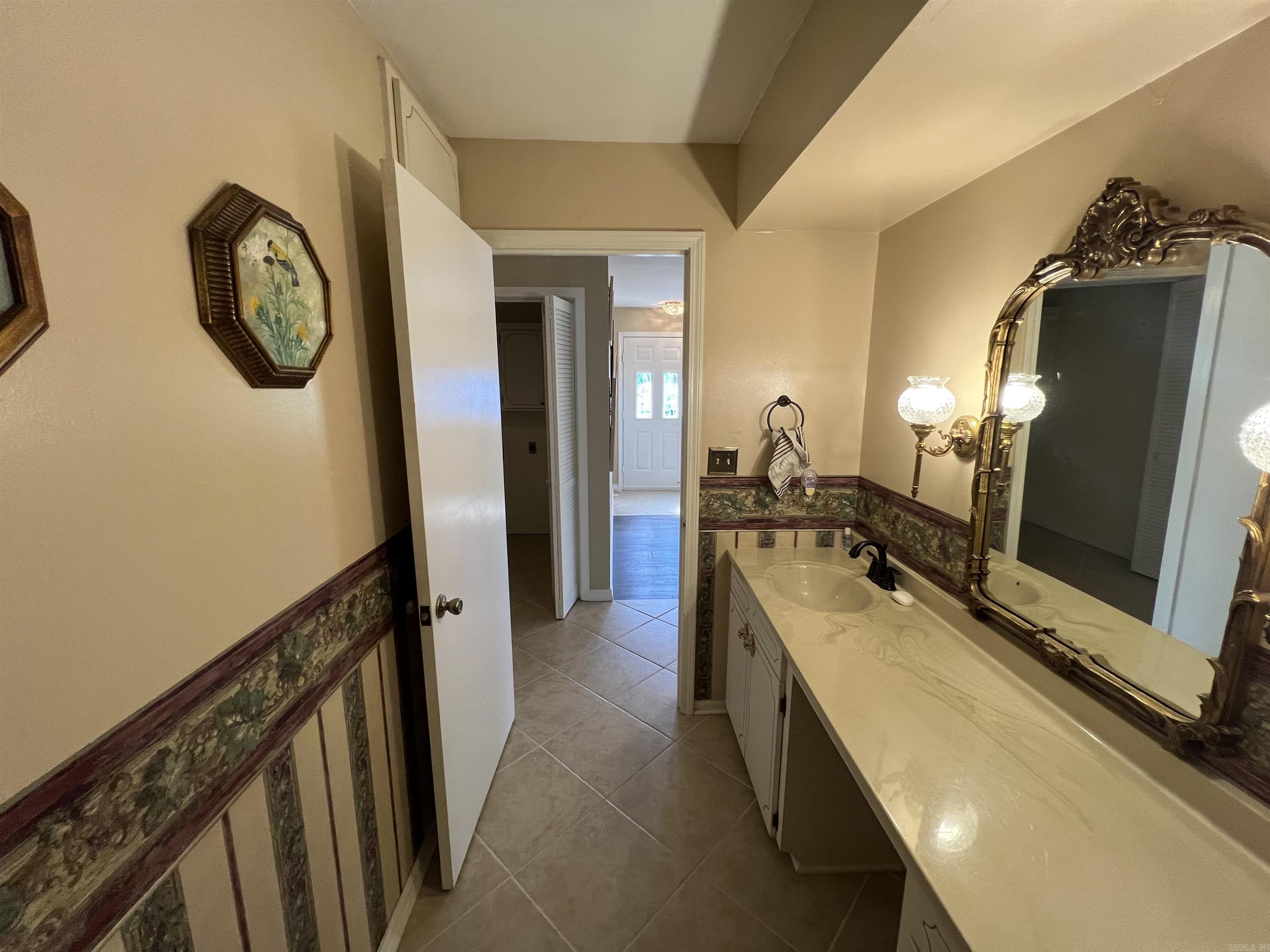 NORTH HILL VILLAGE - Residential