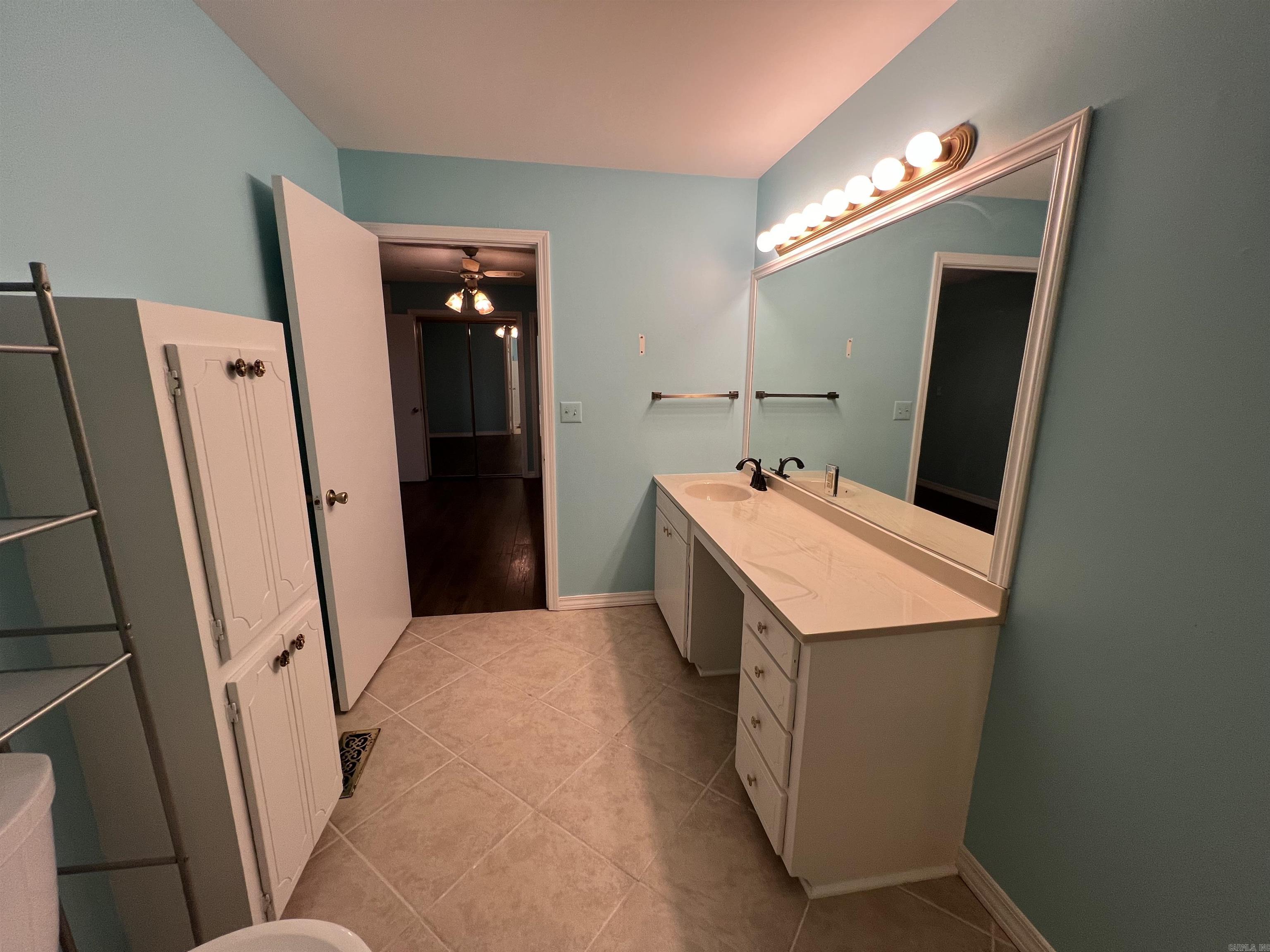 NORTH HILL VILLAGE - Residential