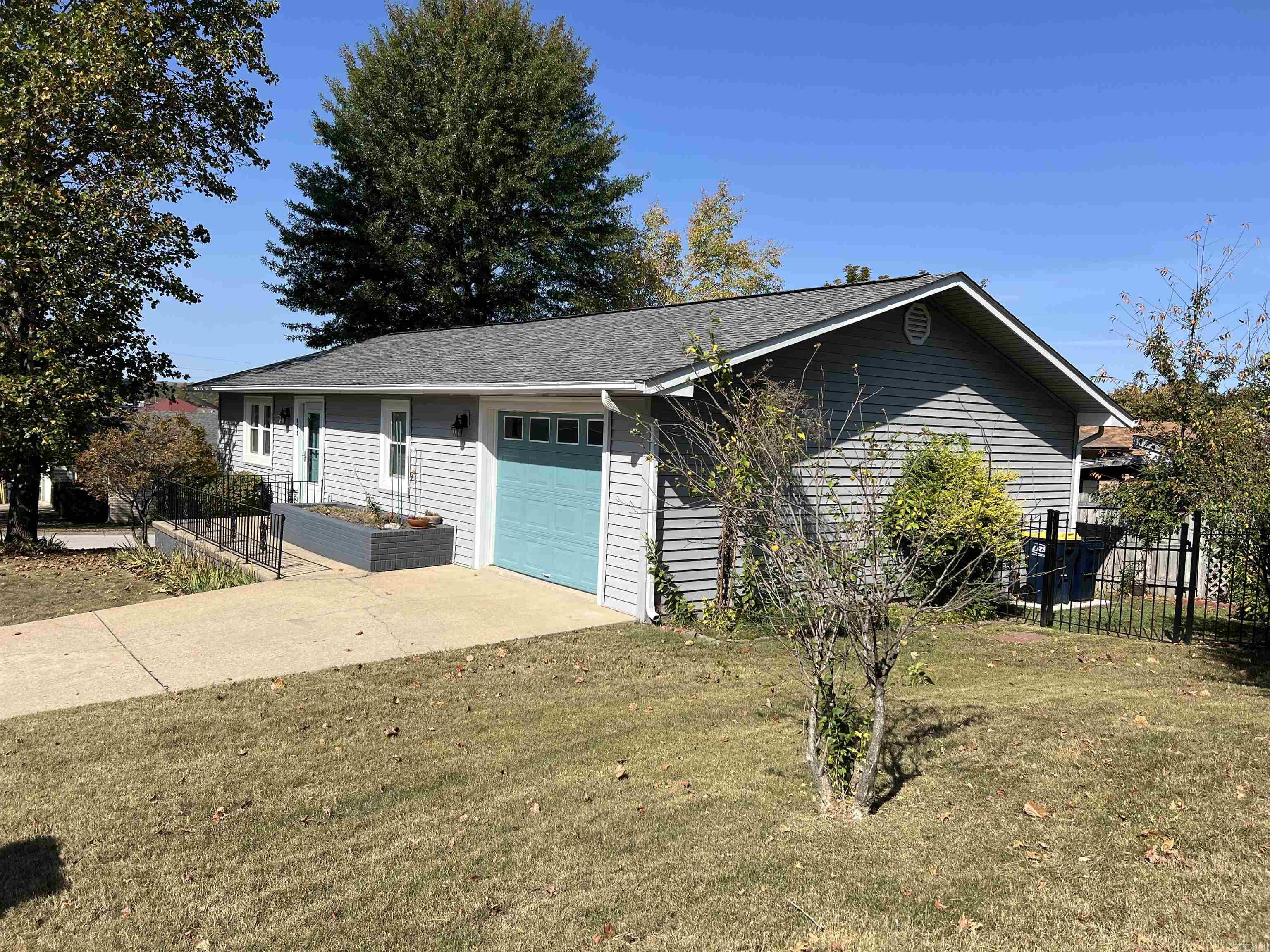 NORTH HILL VILLAGE - Residential