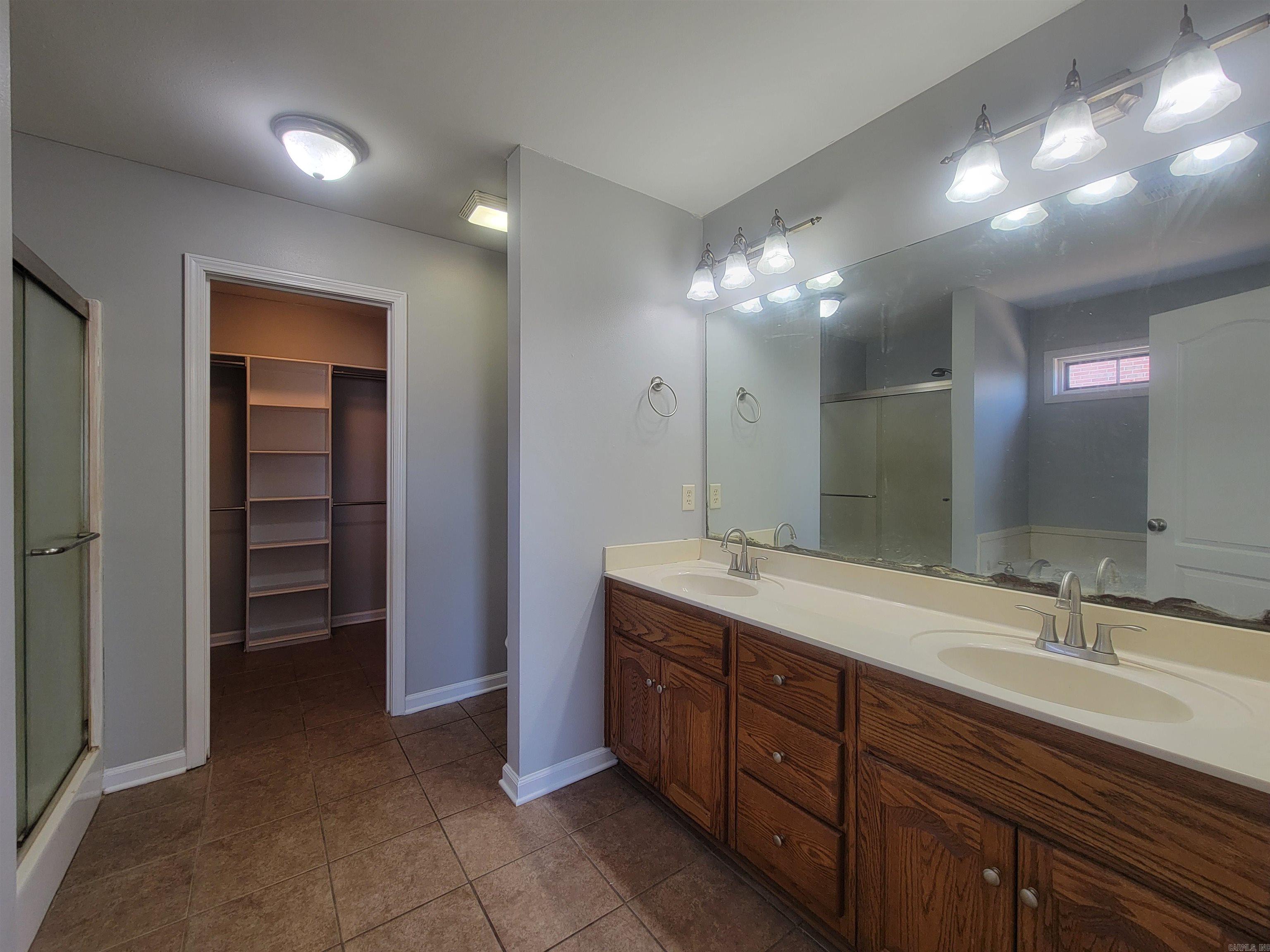 Stonehenge - Residential