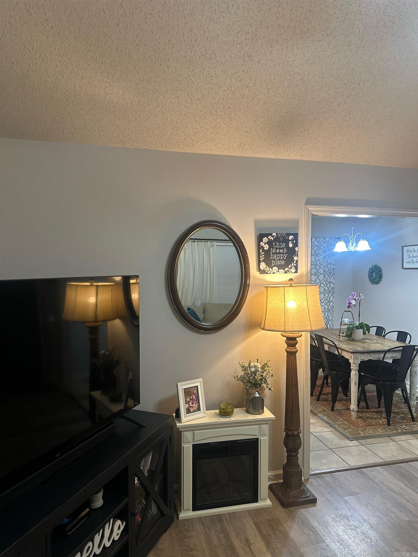 SUMMERBROOKE - Residential