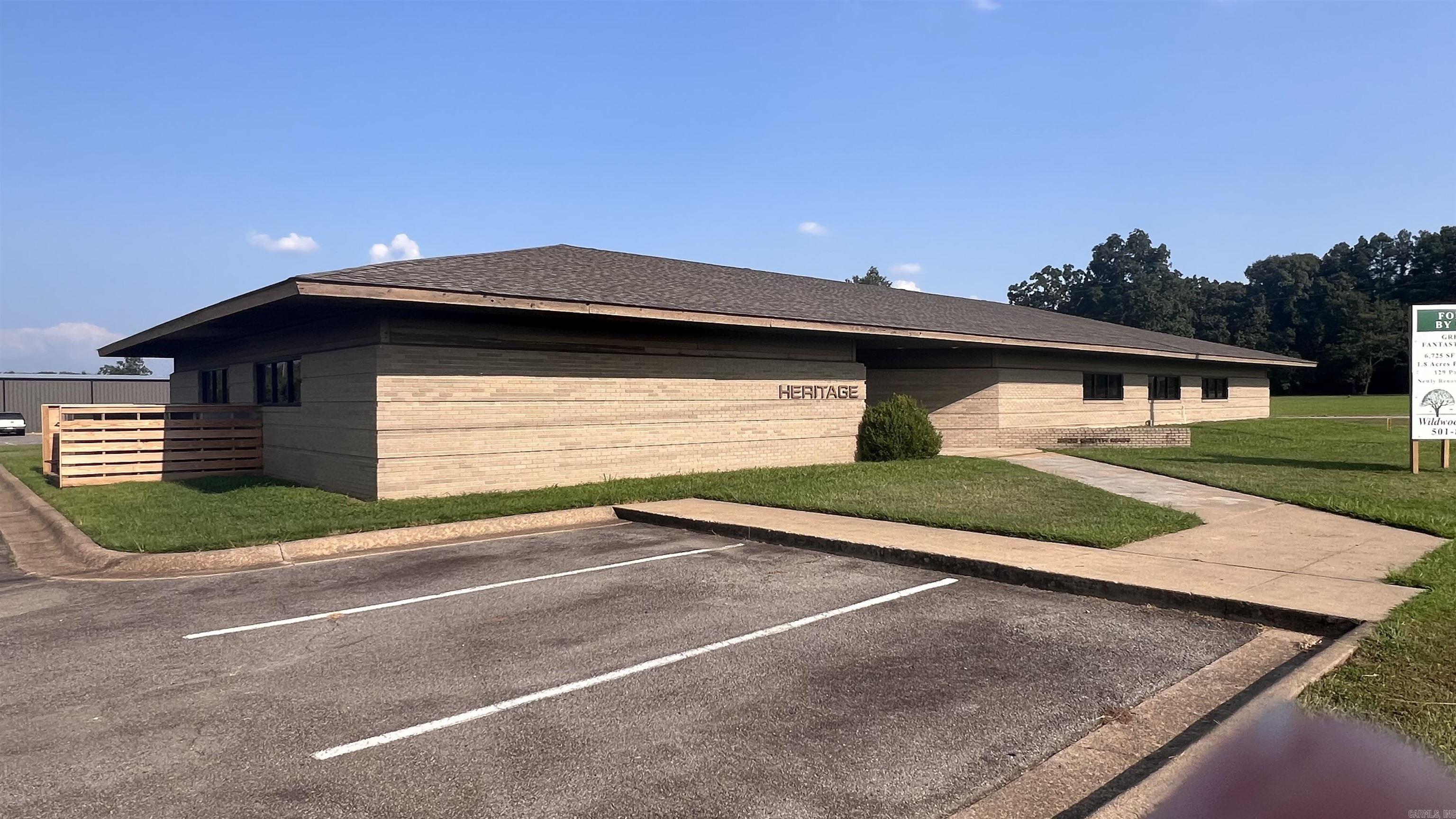 Searcy - Commercial Sale