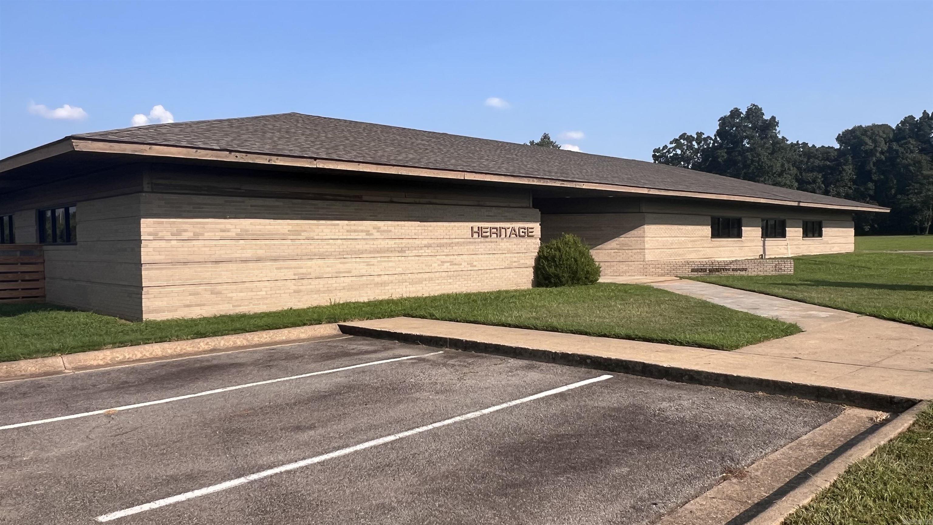 Searcy - Commercial Sale