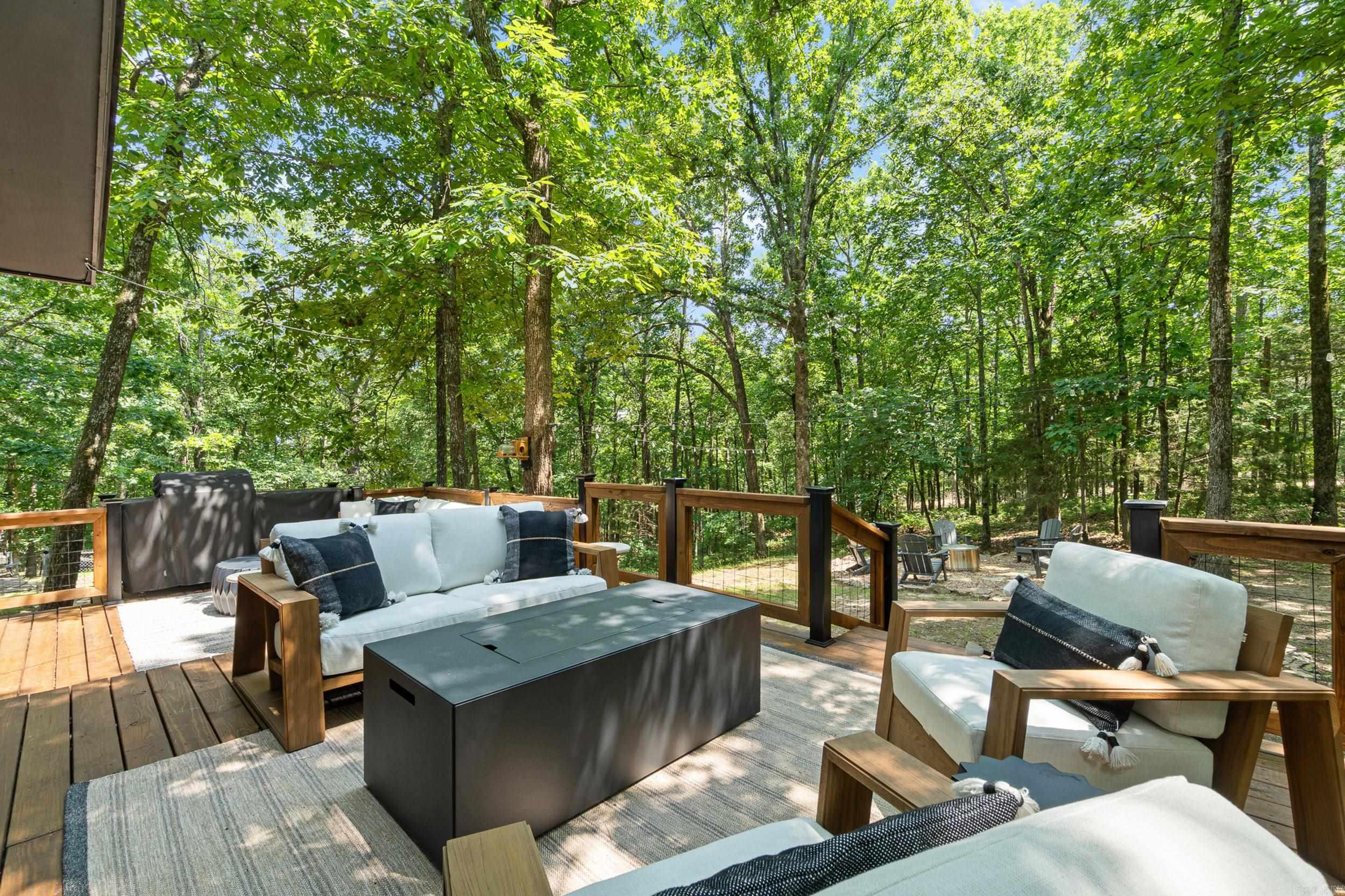 HAMILTON HILLS - Residential