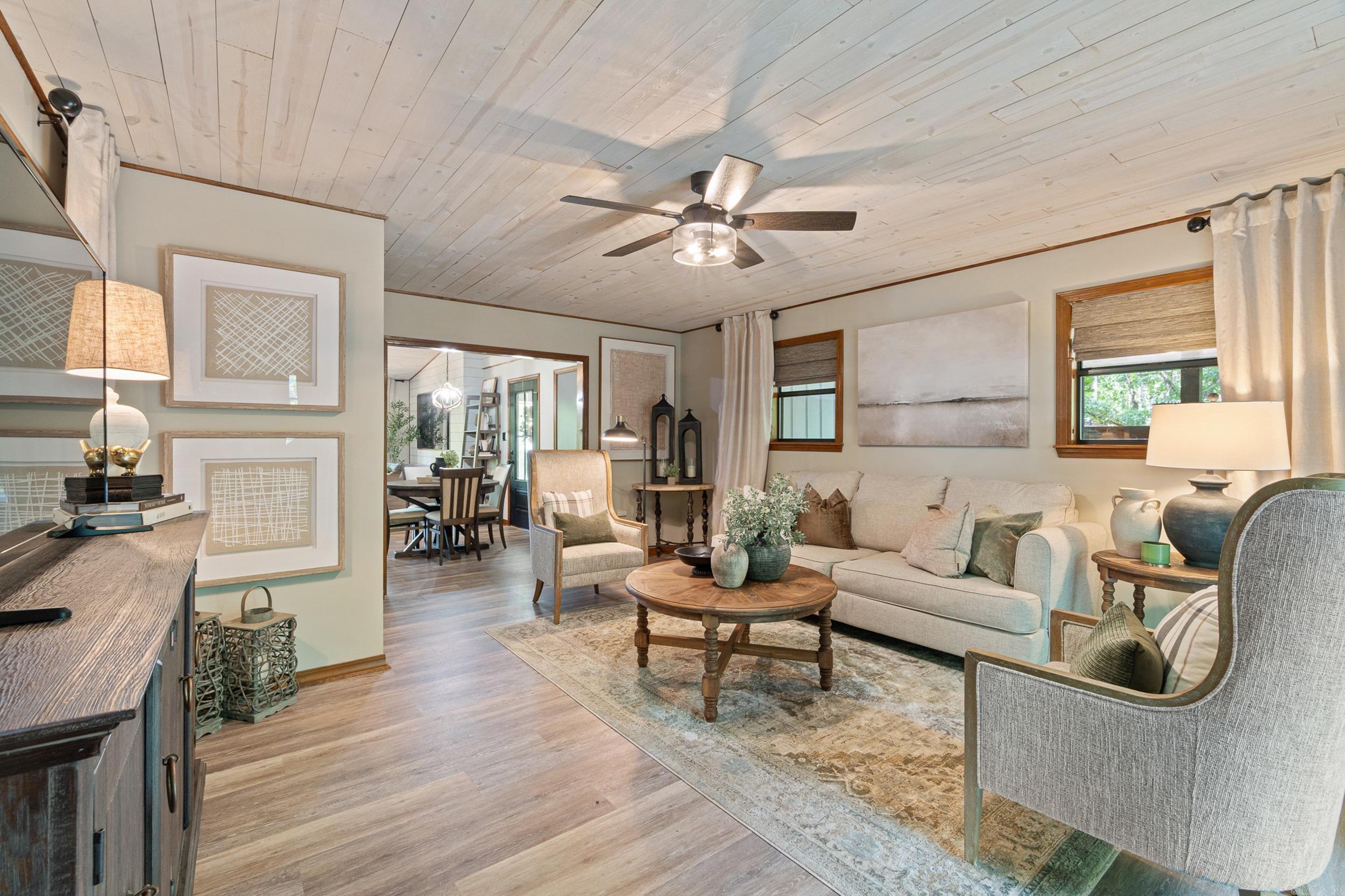 HAMILTON HILLS - Residential