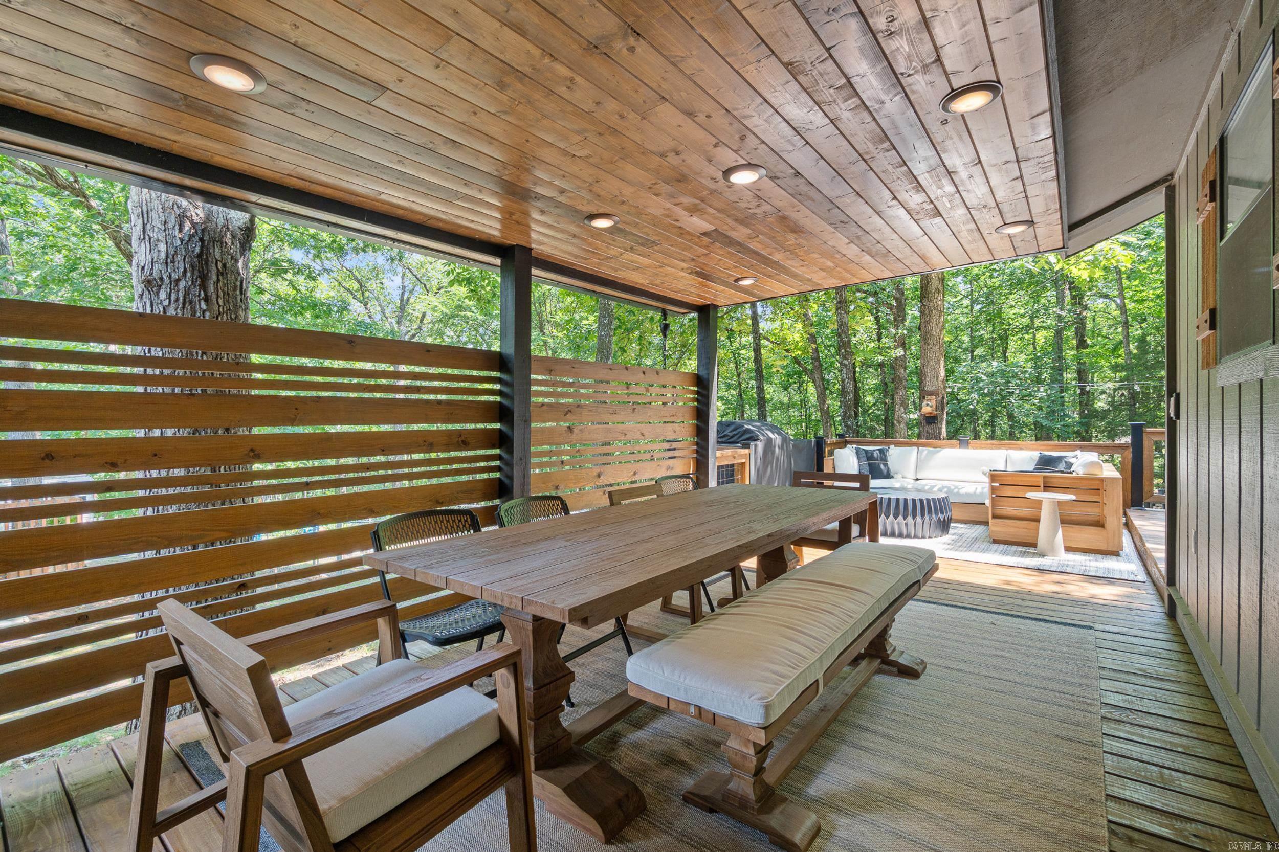 HAMILTON HILLS - Residential