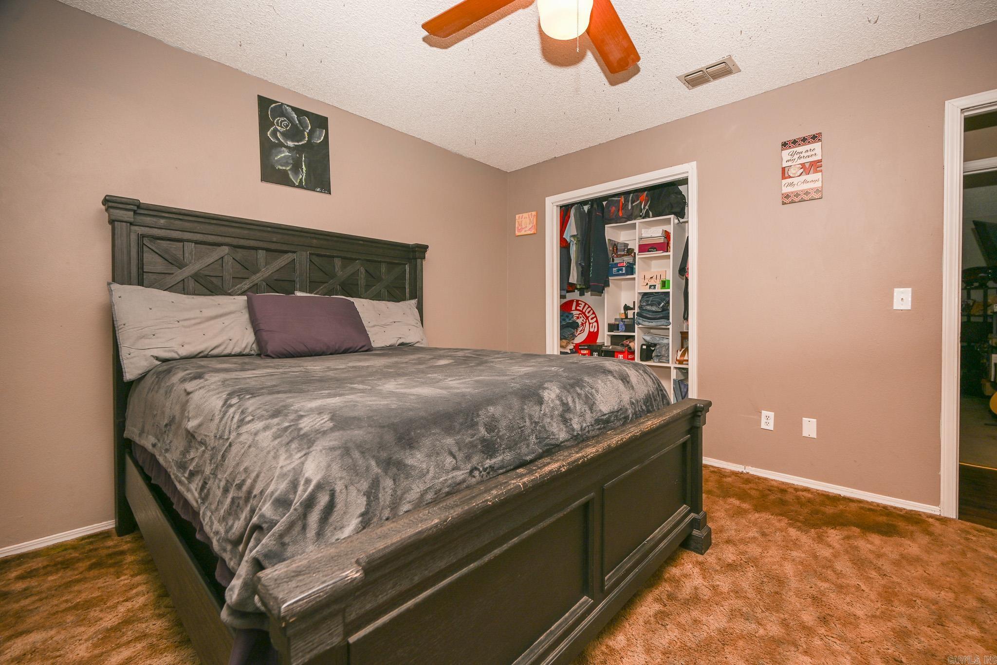 ROLLING KNOLLS ADD - Residential