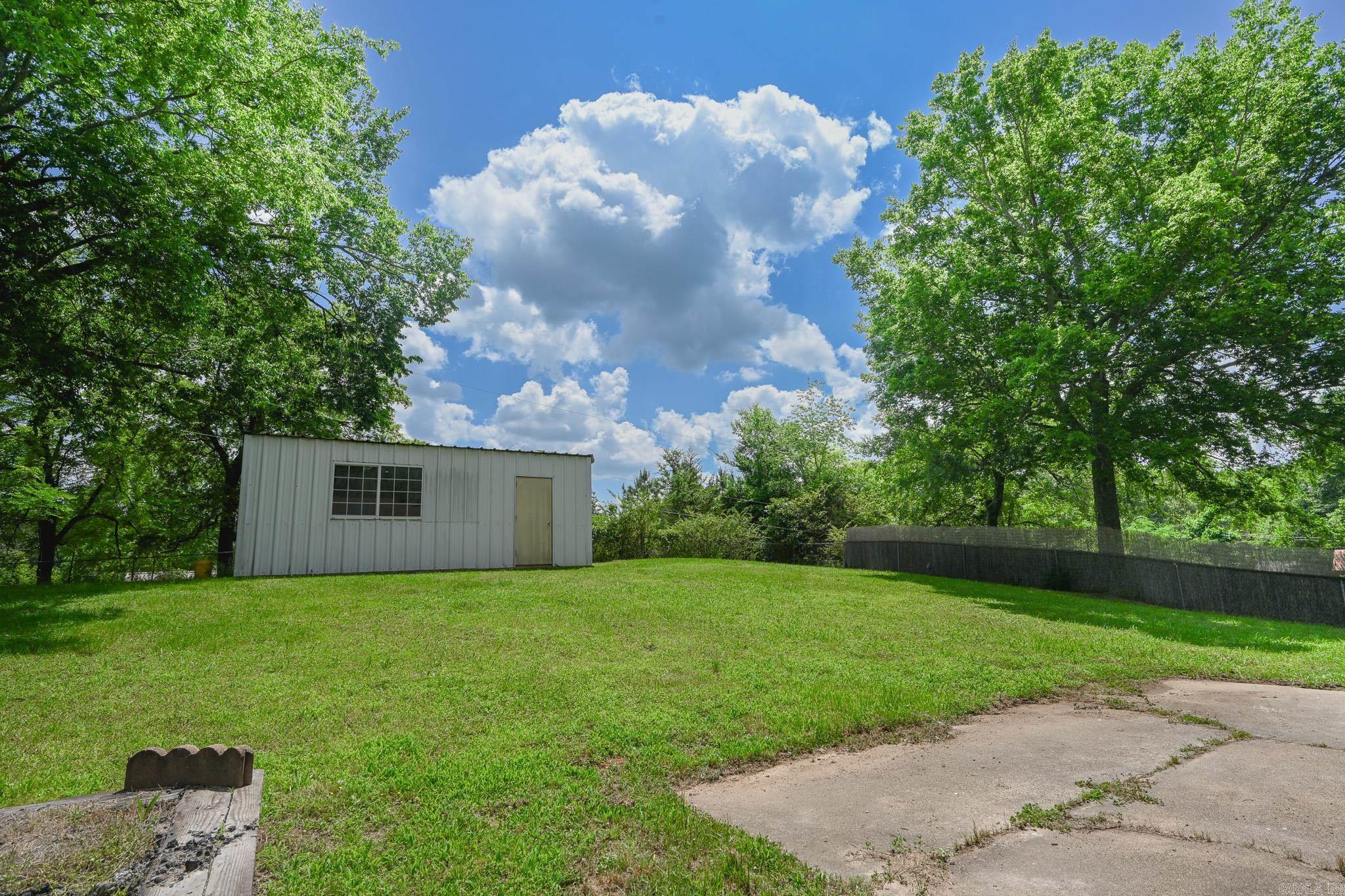 ROLLING KNOLLS ADD - Residential