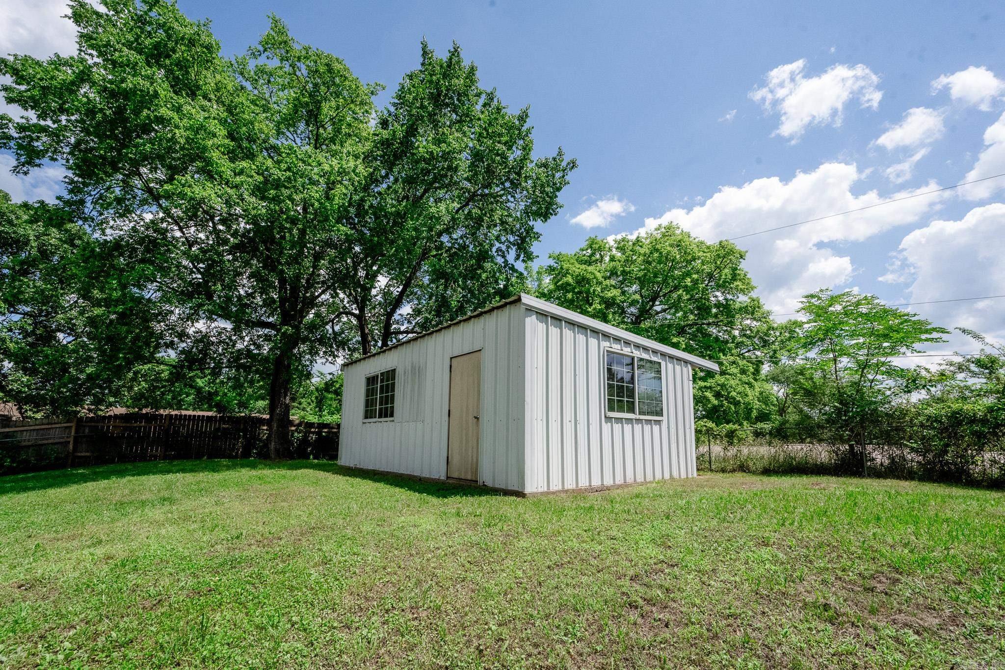 ROLLING KNOLLS ADD - Residential