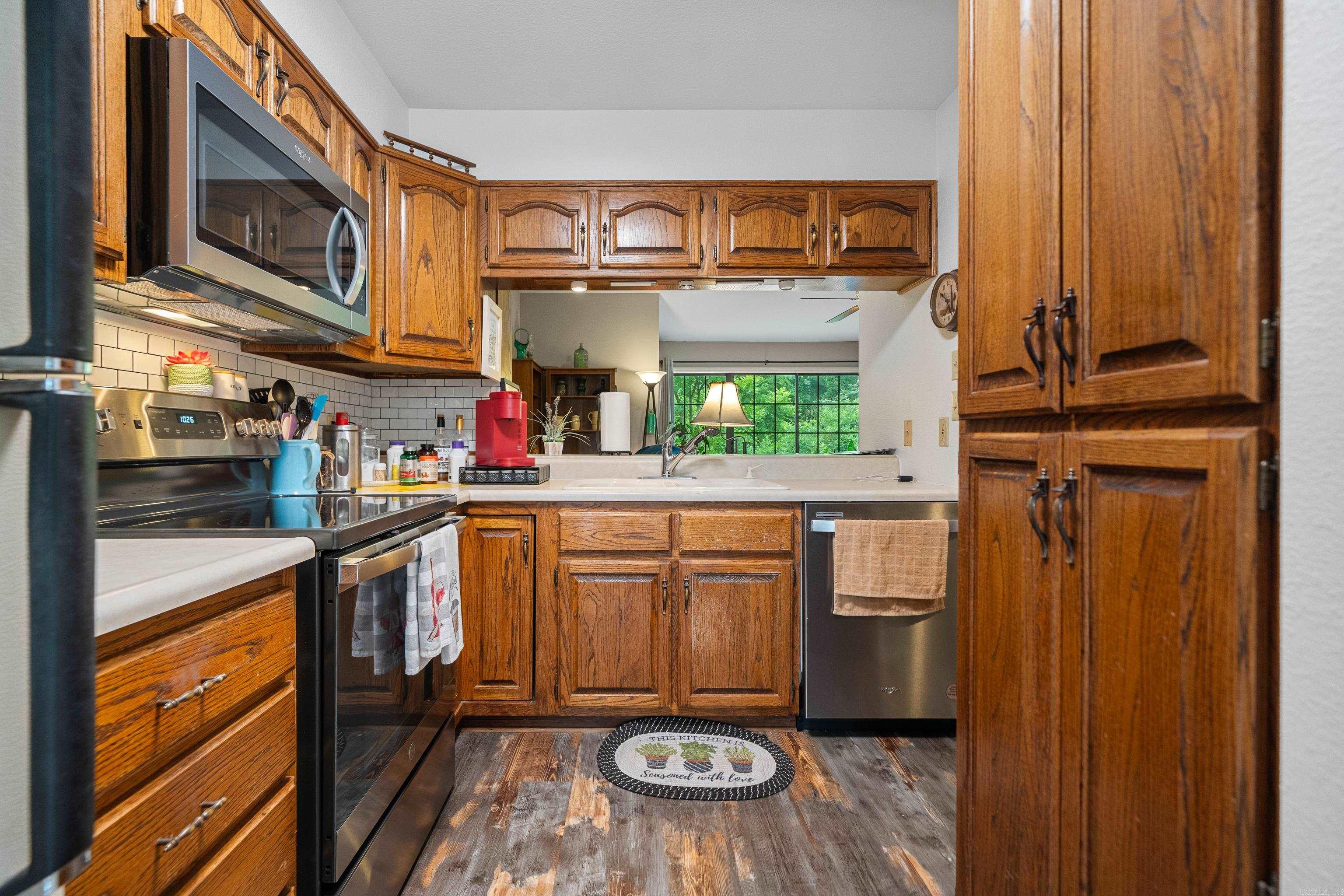 HUNTLEIGH WOODS HPR - Residential