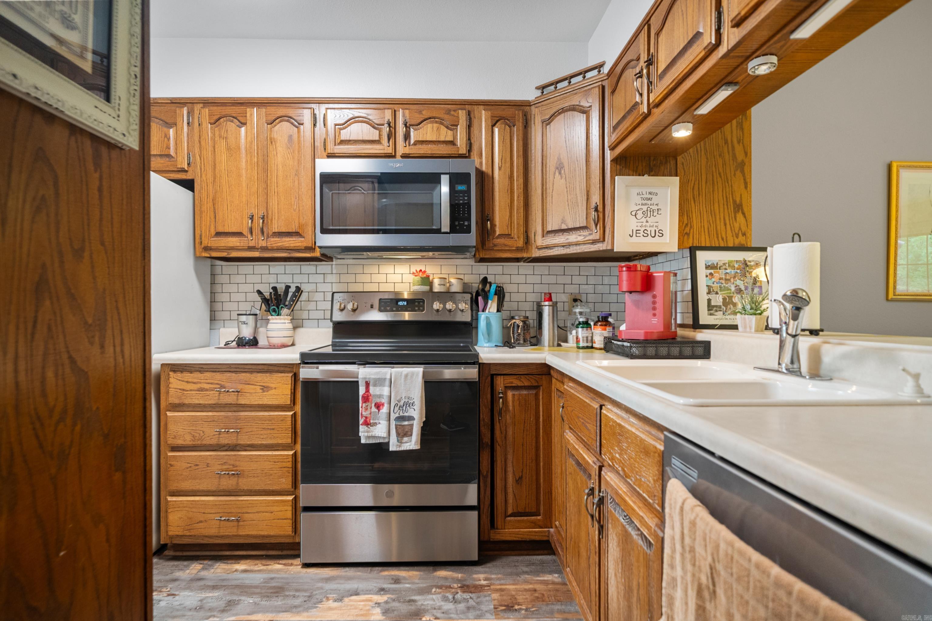 HUNTLEIGH WOODS HPR - Residential