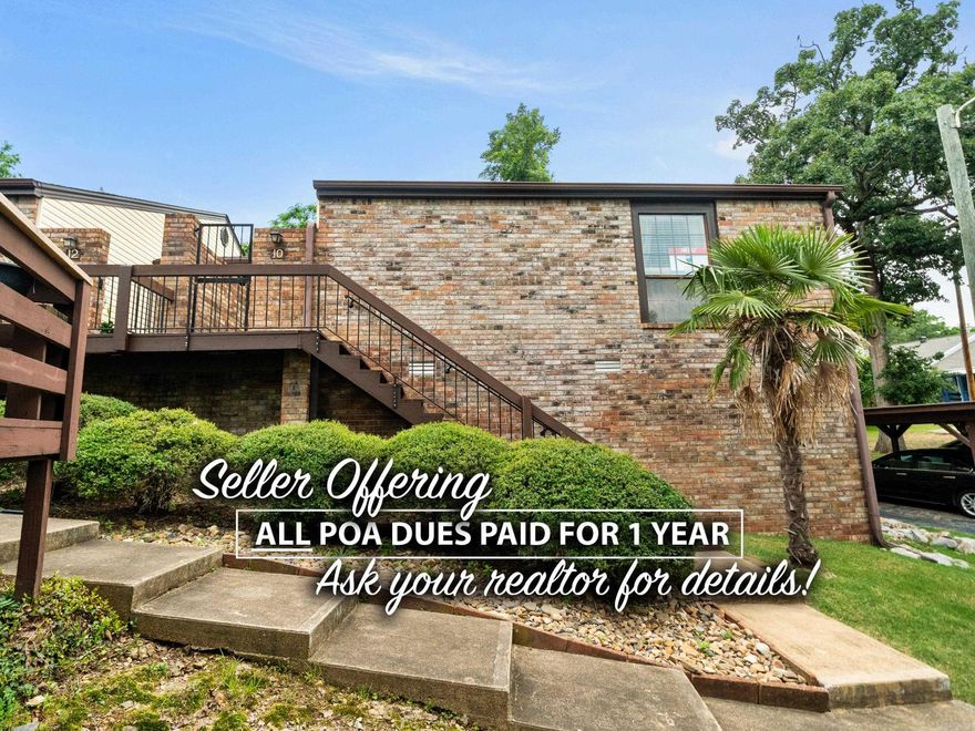 WOW! Seller offering one FULL year of POA dues PAID at closing! This beautifully updated two-bedroom, two-bath end-unit townhome offers modern comfort in a peaceful, green neighborhood. Enjoy single-level living with a bright, vaulted great room and new laminate plank flooring throughout. The kitchen features brand-new appliances. A spacious master suite offers a quiet escape with its own patio walkout. Step out onto the large deck overlooking lush green space—ideal for morning coffee or evening barbecues. Covered parking is just steps away, and you're minutes from hospitals, shopping, golf, dining, downtown, and three stunning lakes.