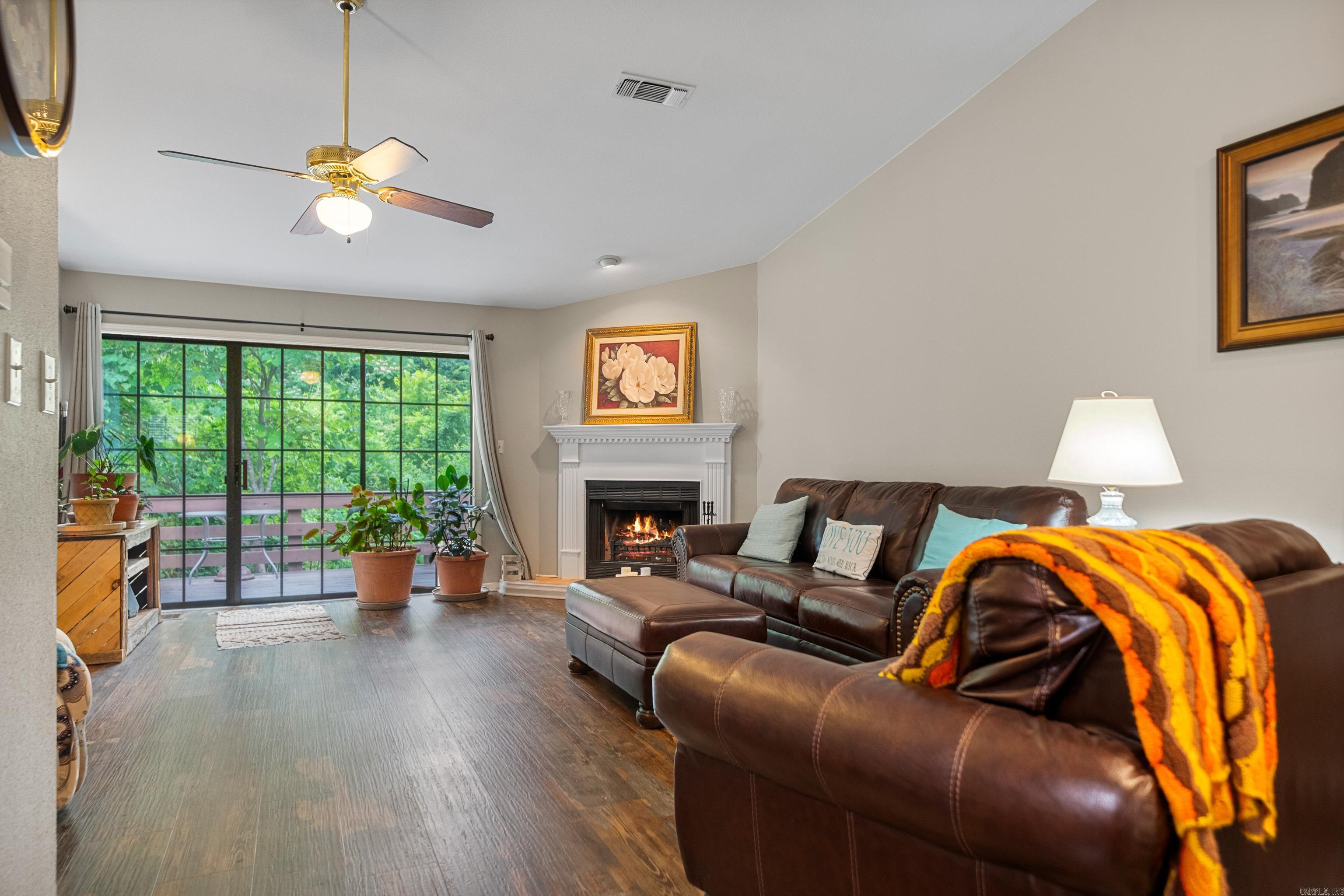 HUNTLEIGH WOODS HPR - Residential