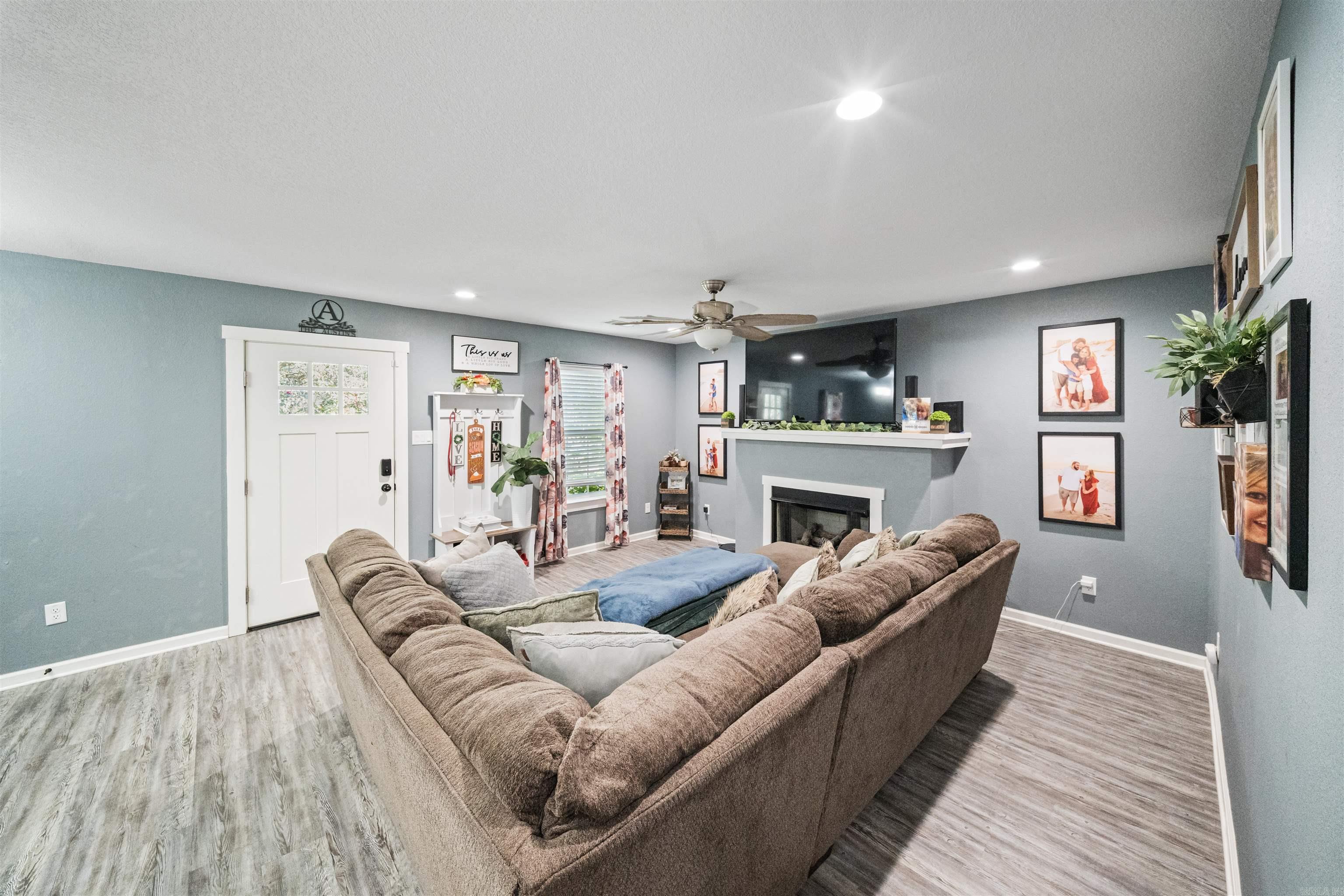 R DOBBS - Residential