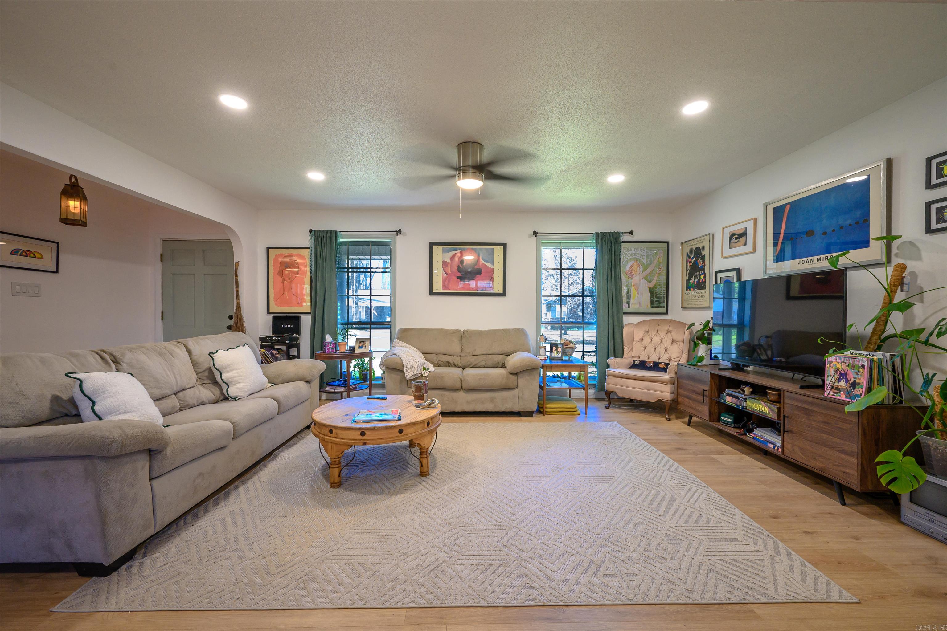 Sunny Hill - Residential