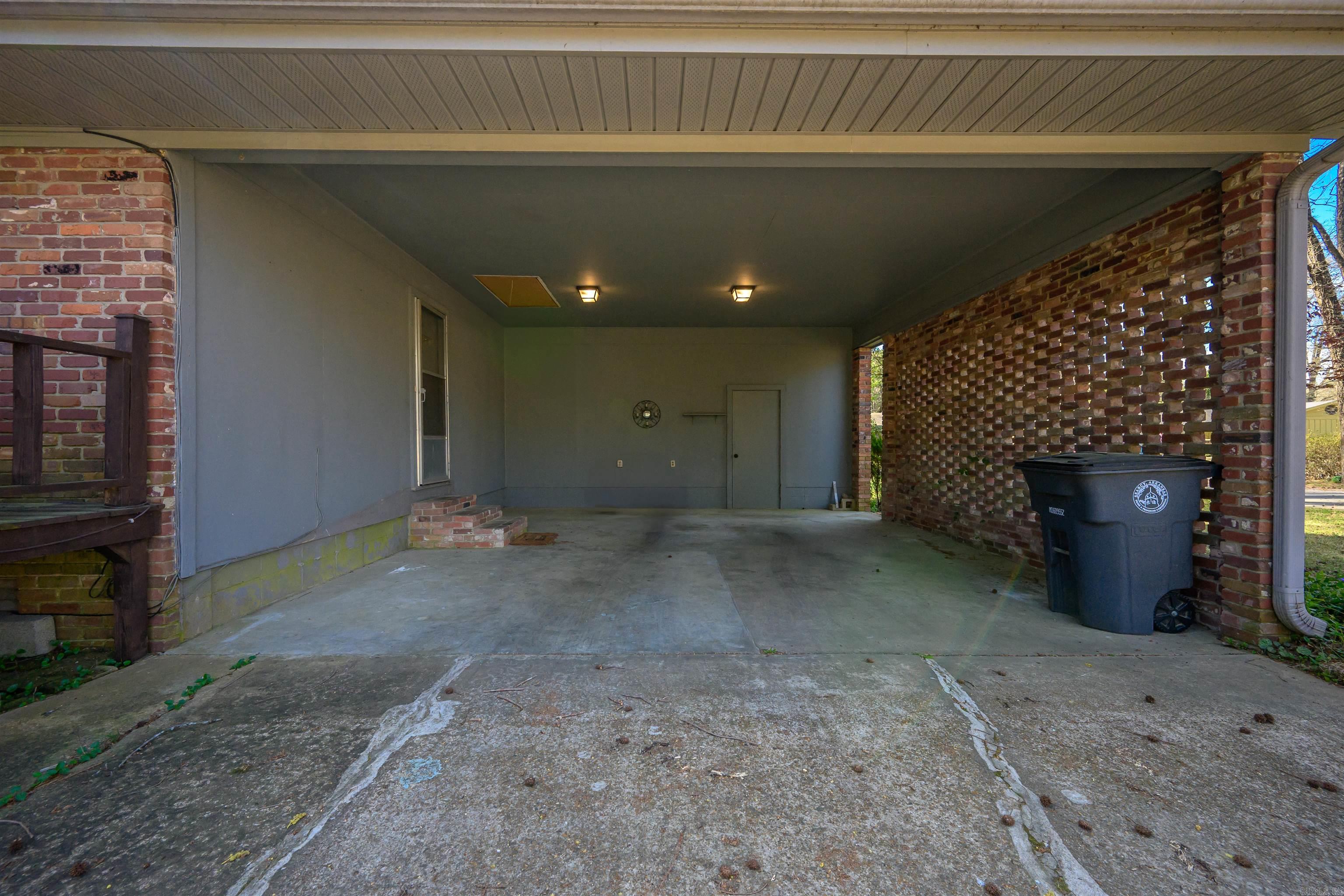 Sunny Hill - Residential